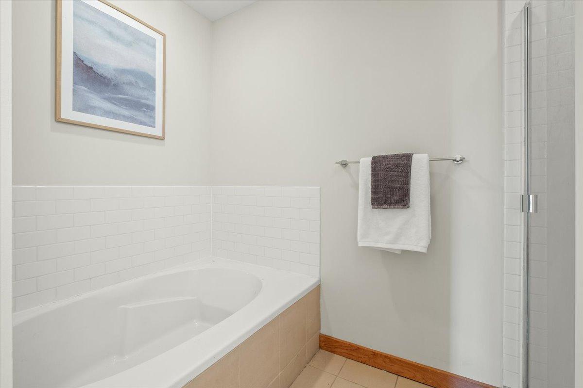 View of Residential at 9 Franklin Avenue #314, Minneapolis MN 55404, Minneapolis (27 of 36) - Mike Wilen | Minnesota Team Real Estate