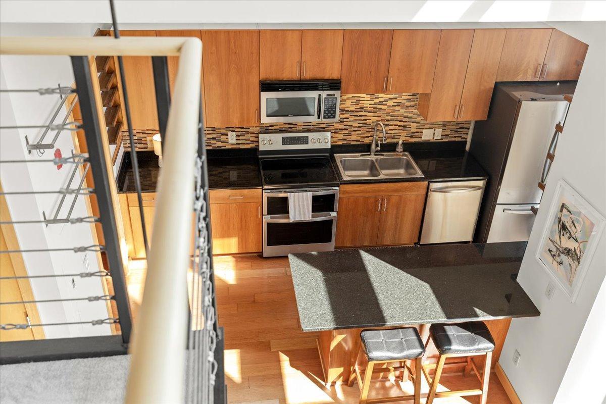 View of Residential at 9 Franklin Avenue #314, Minneapolis MN 55404, Minneapolis (19 of 36) - Mike Wilen | Minnesota Team Real Estate