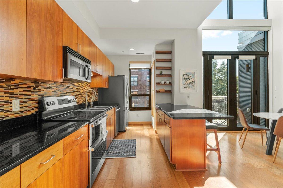 View of Residential at 9 Franklin Avenue #314, Minneapolis MN 55404, Minneapolis (9 of 36) - Mike Wilen | Minnesota Team Real Estate