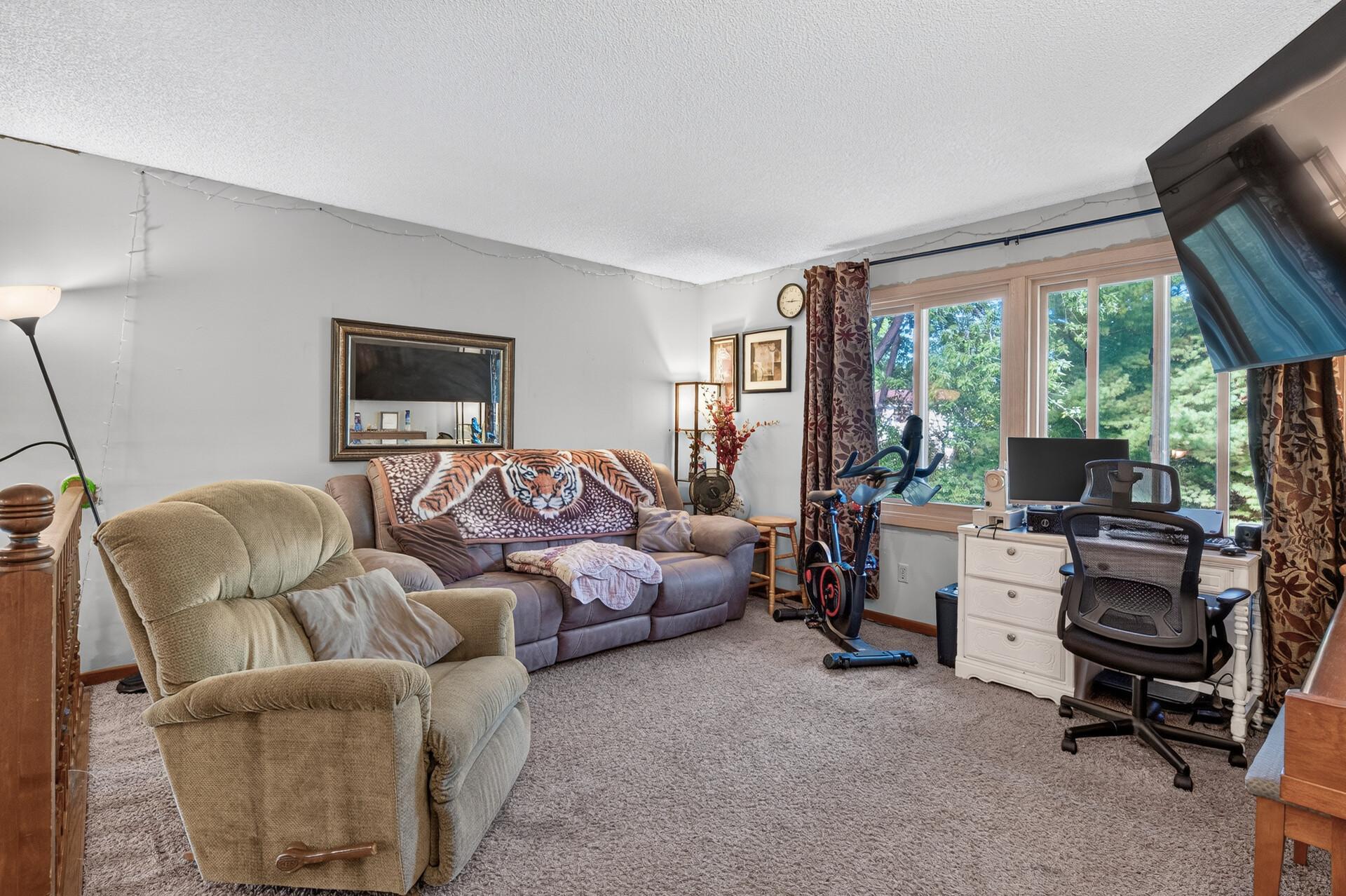 View of Residential at 9547 Irving Avenue, Brooklyn Park MN 55444, Brooklyn Park (7 of 17) - Mike Wilen | Minnesota Team Real Estate