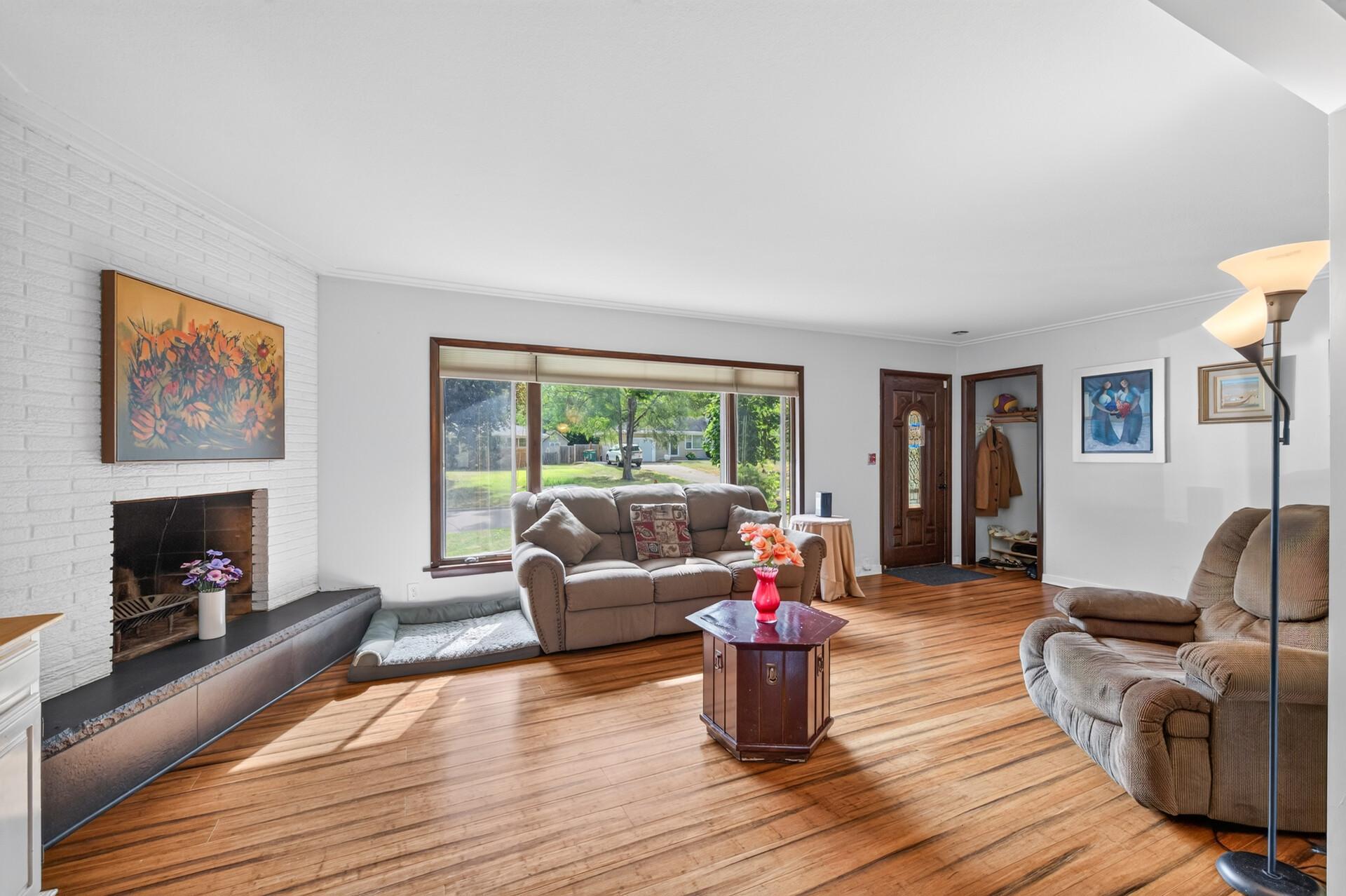 View of Residential at 3947 Jersey Avenue, Crystal MN 55427, Crystal (4 of 16) - Mike Wilen | Minnesota Team Real Estate