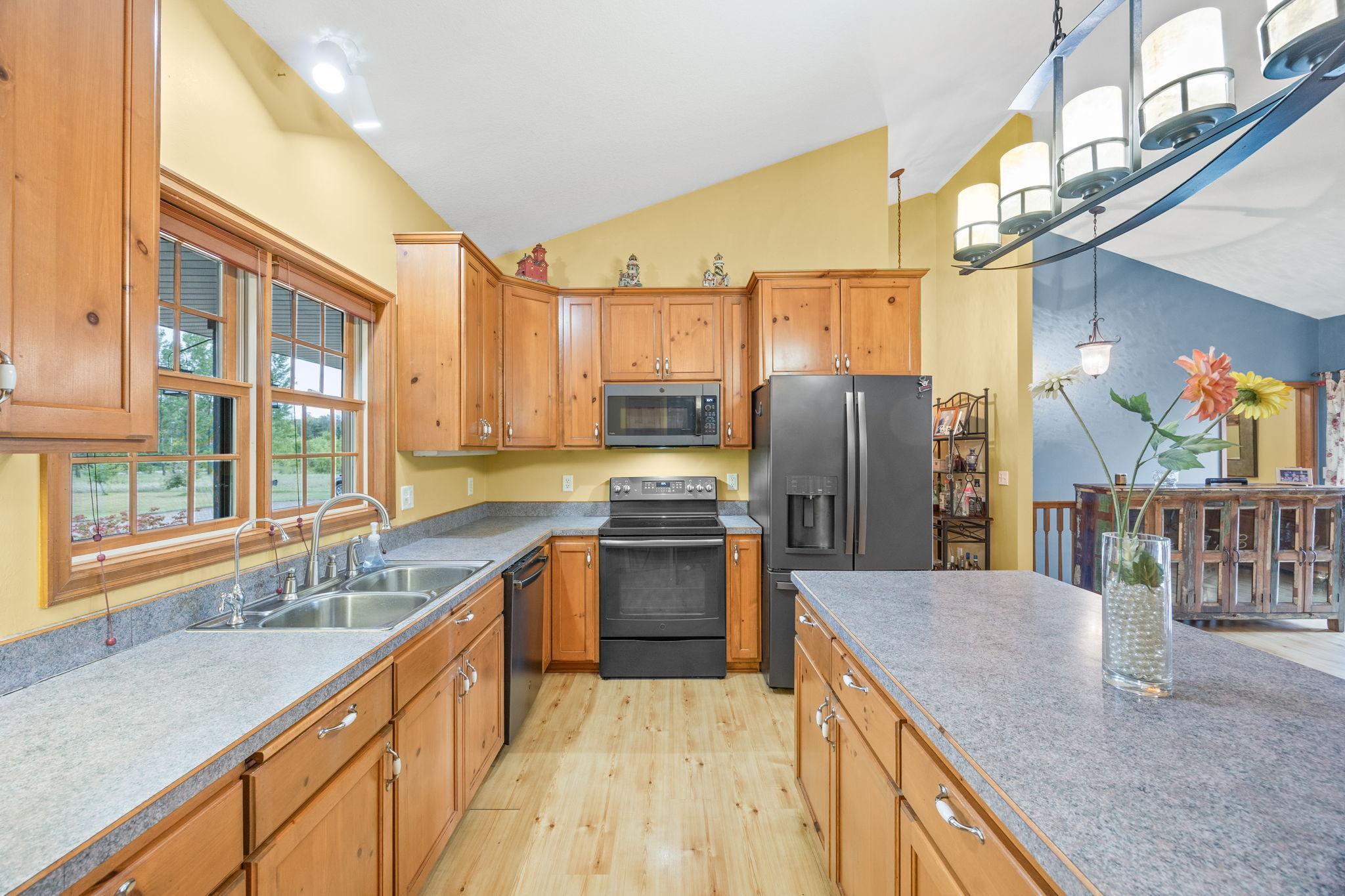 View of Residential at 26540 109th Avenue, Rogers MN 55374, Rogers (8 of 44) - Mike Wilen | Minnesota Team Real Estate