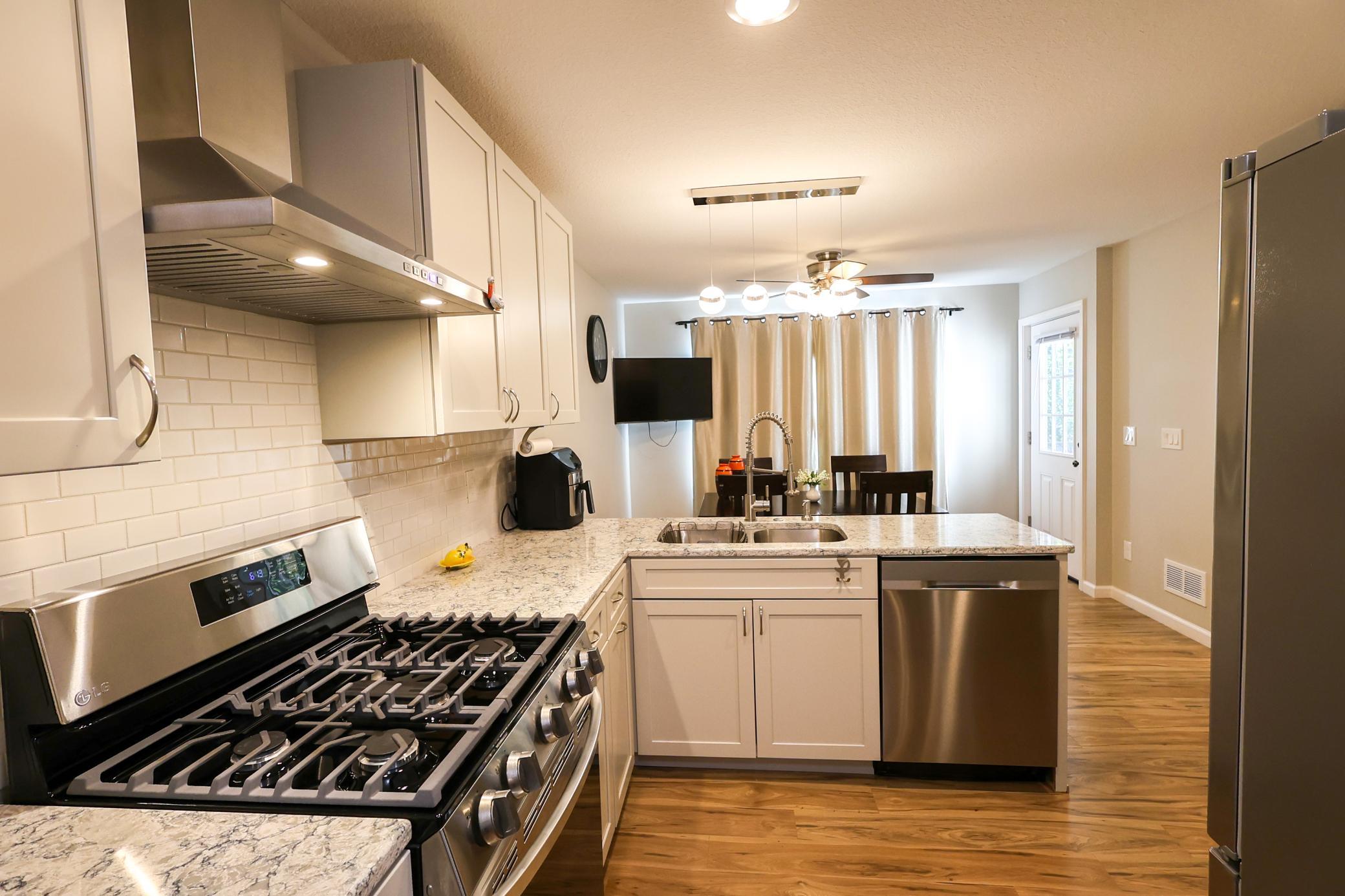View of Residential at 1431 Sumter Avenue, Golden Valley MN 55427, Golden Valley (5 of 26) - Mike Wilen | Minnesota Team Real Estate