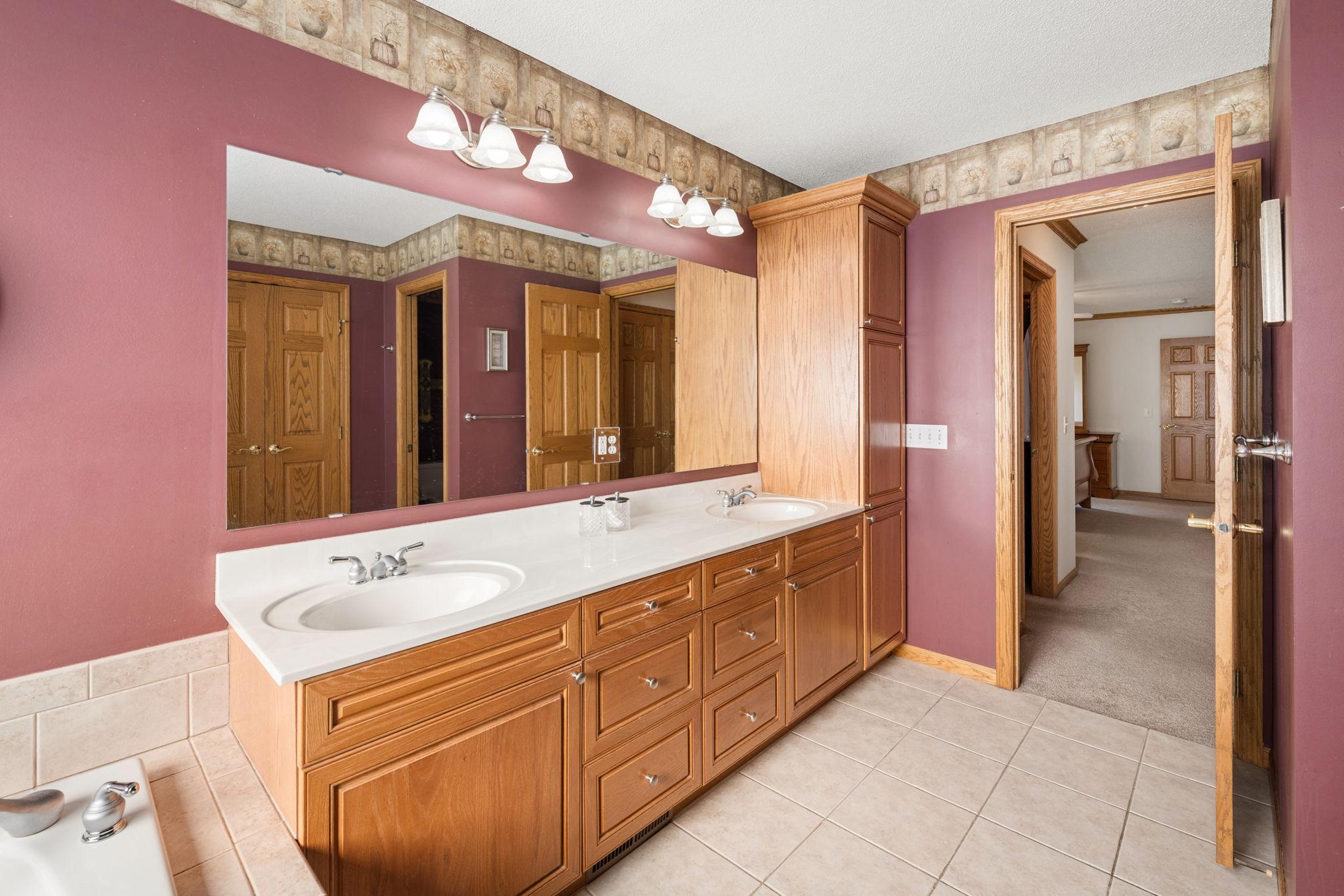View of Residential at 16381 Gunflint Trail, Lakeville MN 55044, Lakeville (40 of 55) - Mike Wilen | Minnesota Team Real Estate