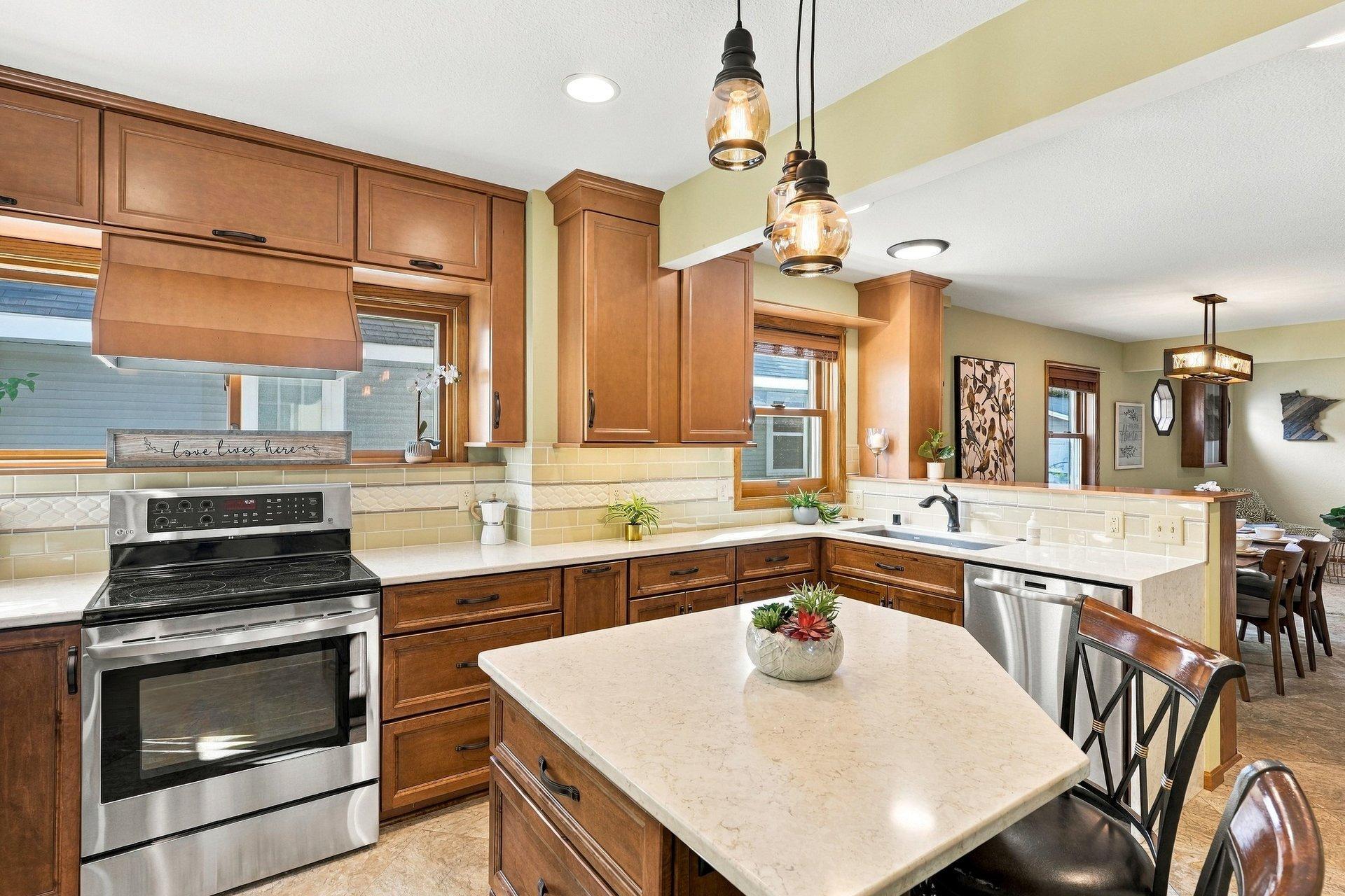 View of Residential at 5216 33rd Avenue, Minneapolis MN 55417, Minneapolis (23 of 66) - Mike Wilen | Minnesota Team Real Estate