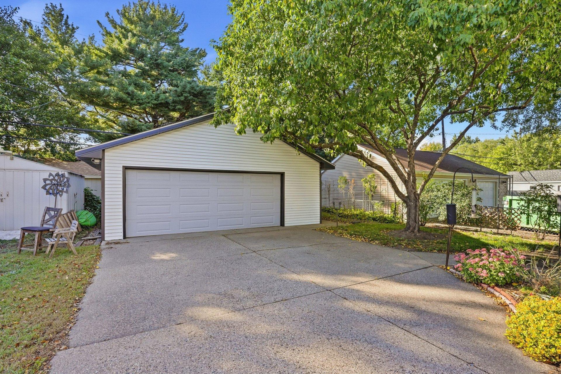 View of Residential at 5216 33rd Avenue, Minneapolis MN 55417, Minneapolis (34 of 66) - Mike Wilen | Minnesota Team Real Estate