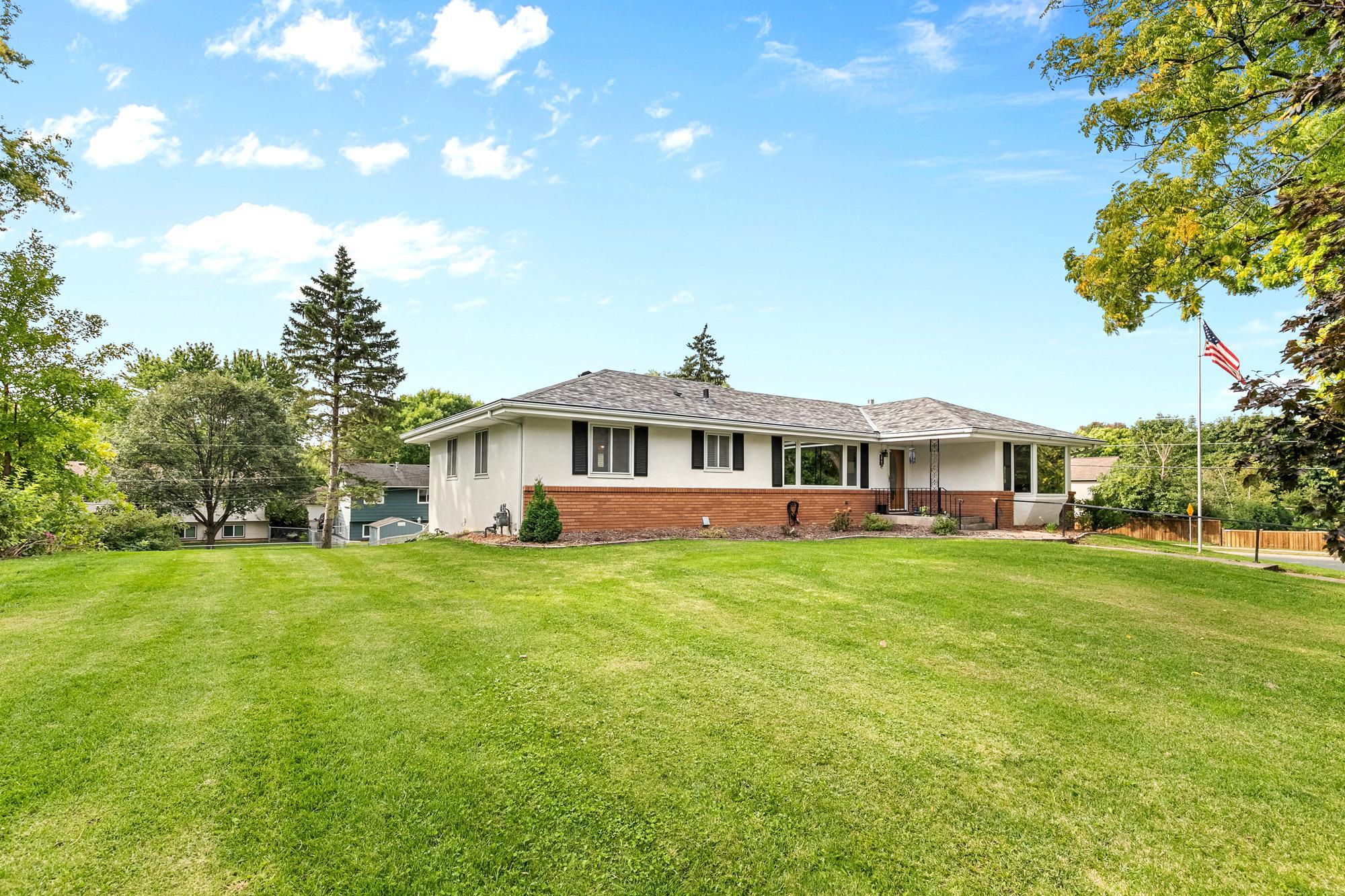 View of Residential at 13881 90th Avenue, Maple Grove MN 55369, Maple Grove (43 of 51) - Mike Wilen | Minnesota Team Real Estate