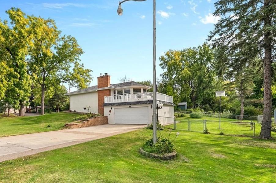 View of Residential at 13881 90th Avenue, Maple Grove MN 55369, Maple Grove (28 of 33) - Mike Wilen | Minnesota Team Real Estate