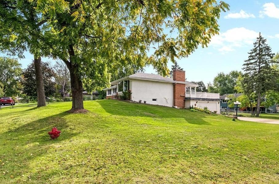 View of Residential at 13881 90th Avenue, Maple Grove MN 55369, Maple Grove (29 of 33) - Mike Wilen | Minnesota Team Real Estate