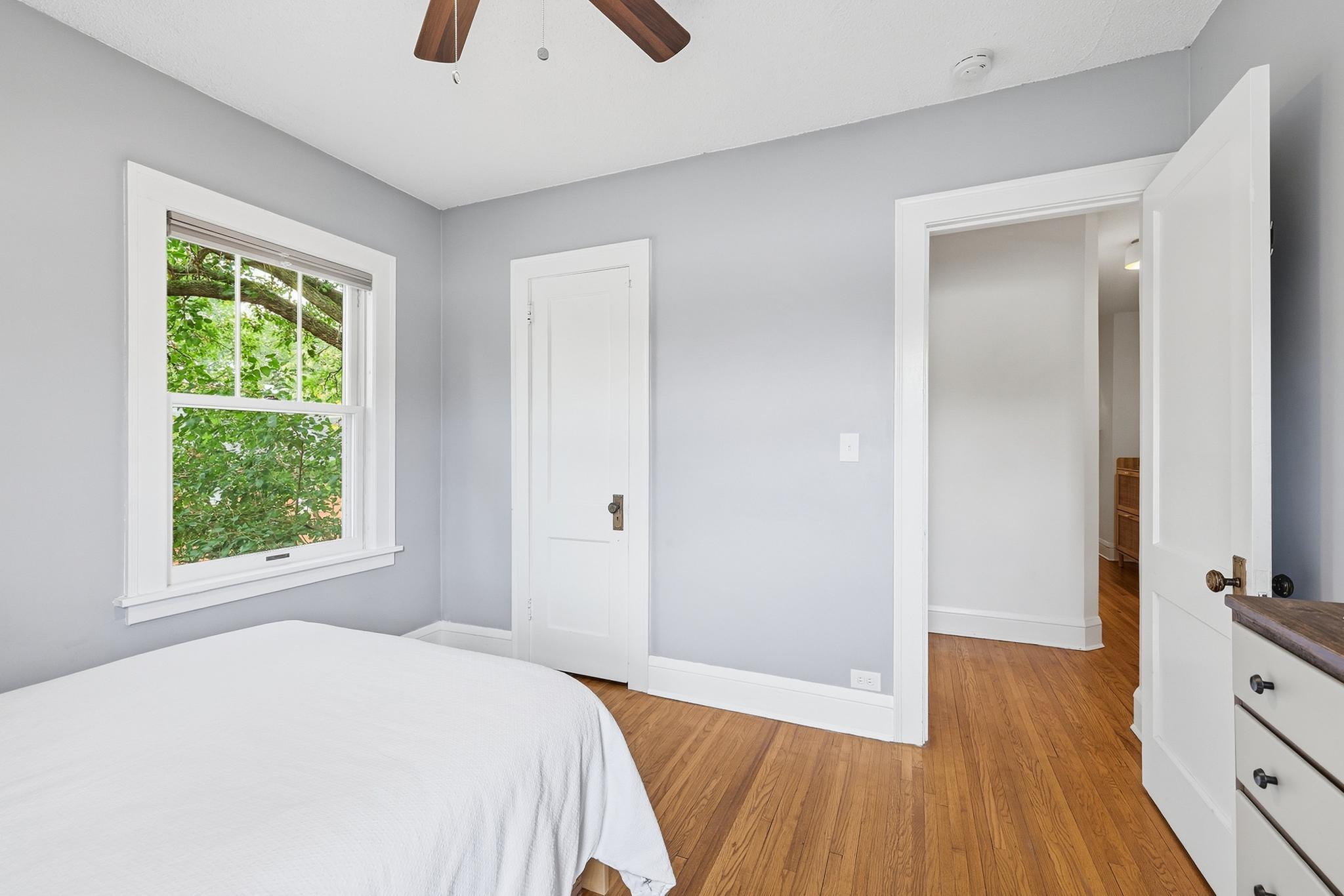View of Residential at 3609 Aldrich Avenue #4, Minneapolis MN 55409, Minneapolis (18 of 22) - Mike Wilen | Minnesota Team Real Estate