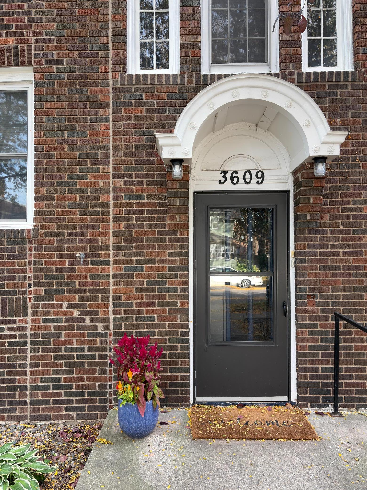 View of Residential at 3609 Aldrich Avenue #4, Minneapolis MN 55409, Minneapolis (3 of 23) - Mike Wilen | Minnesota Team Real Estate