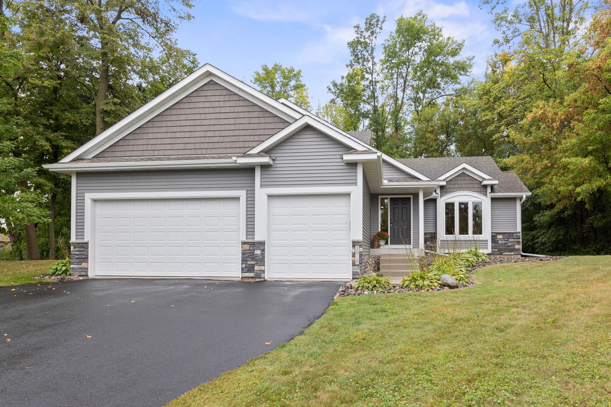 View of Single Family at 1910 Buffalo Ridge Drive, Buffalo - Mike Wilen | Minnesota Team Real Estate