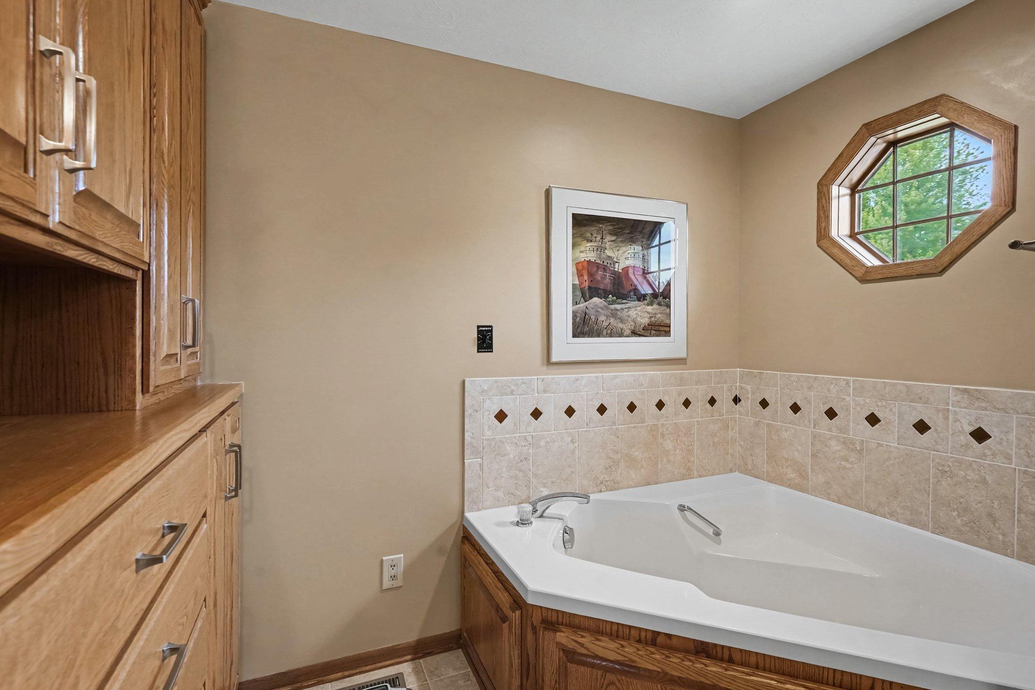 View of Residential at 712 Highland Drive, New Prague MN 56071, New Prague (27 of 35) - Mike Wilen | Minnesota Team Real Estate