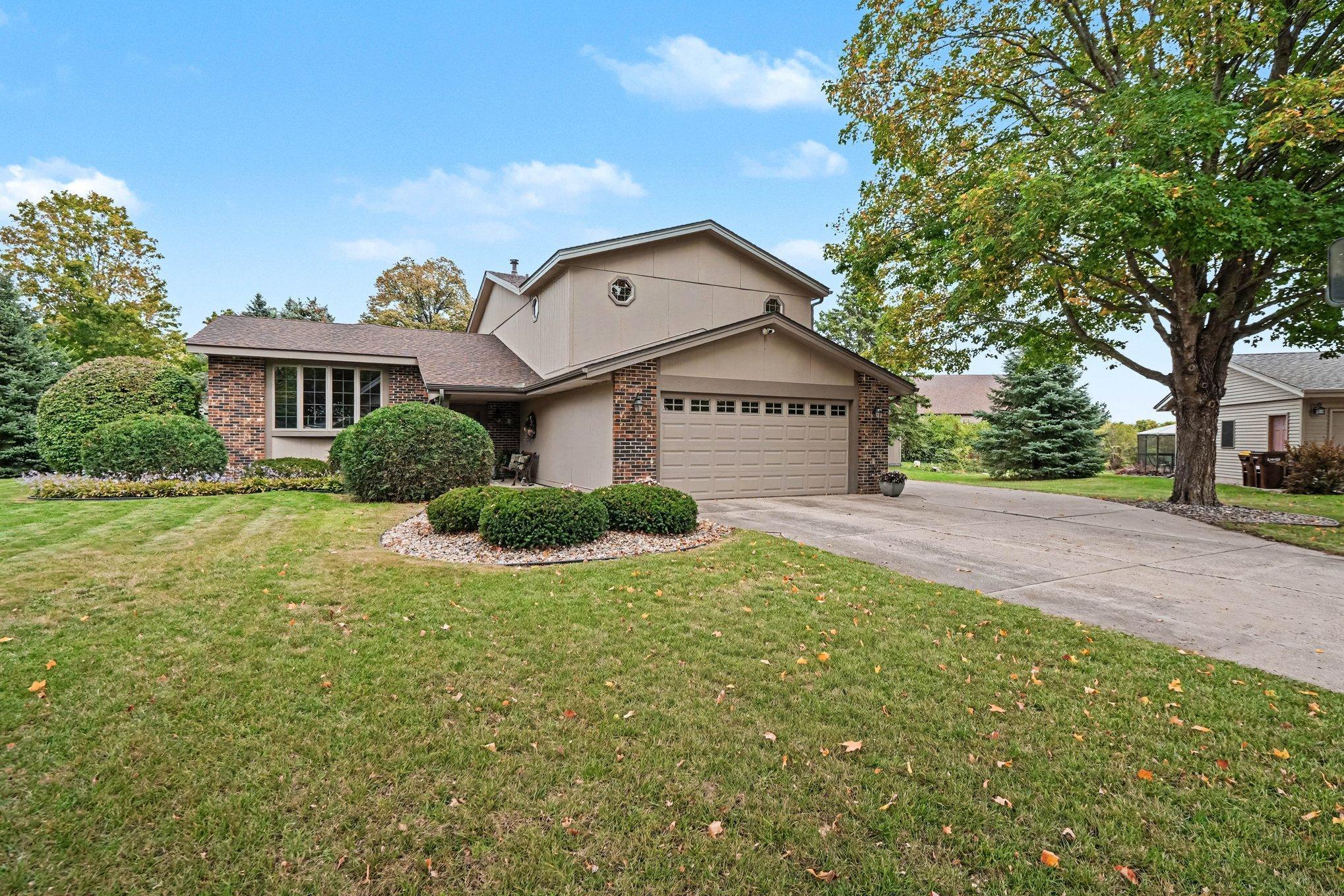 View of Single Family at 712 Highland Drive, New Prague - Mike Wilen | Minnesota Team Real Estate