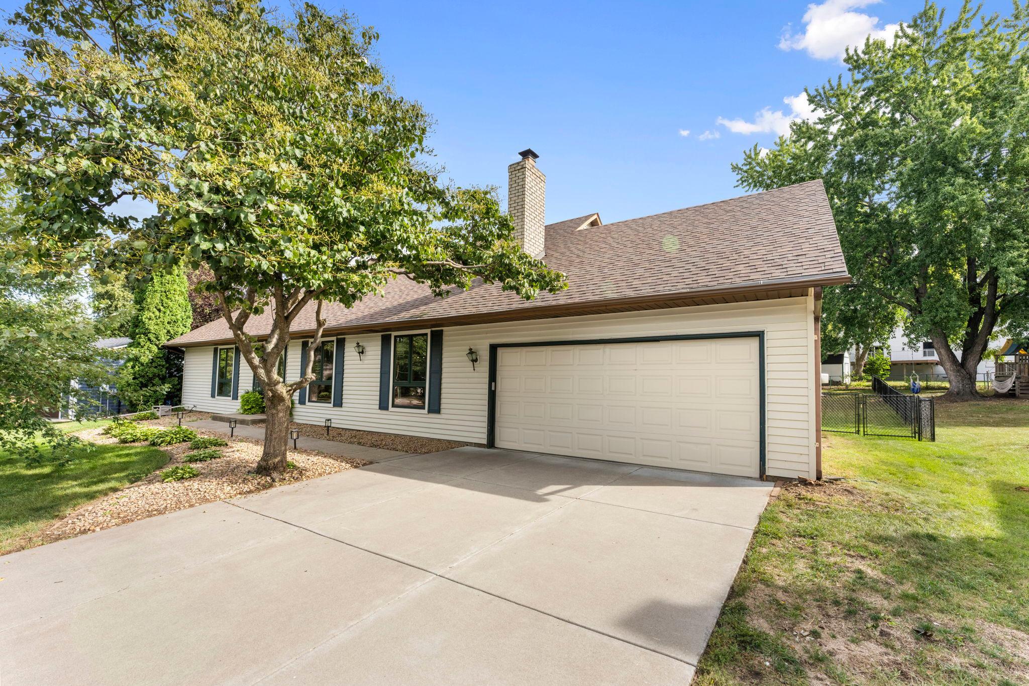 View of Residential at 7730 Countryside Drive, Bloomington MN 55438, Bloomington (3 of 63) - Mike Wilen | Minnesota Team Real Estate