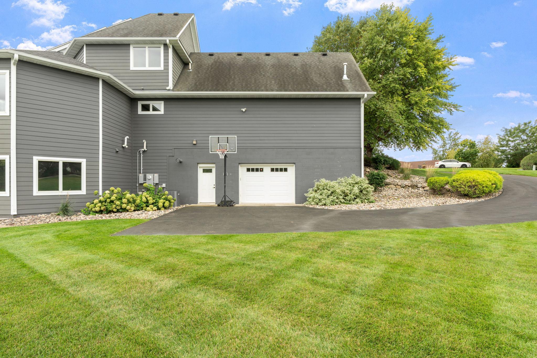 View of Residential at 596 Hahn Drive, Shakopee MN 55379, Shakopee (81 of 100) - Mike Wilen | Minnesota Team Real Estate