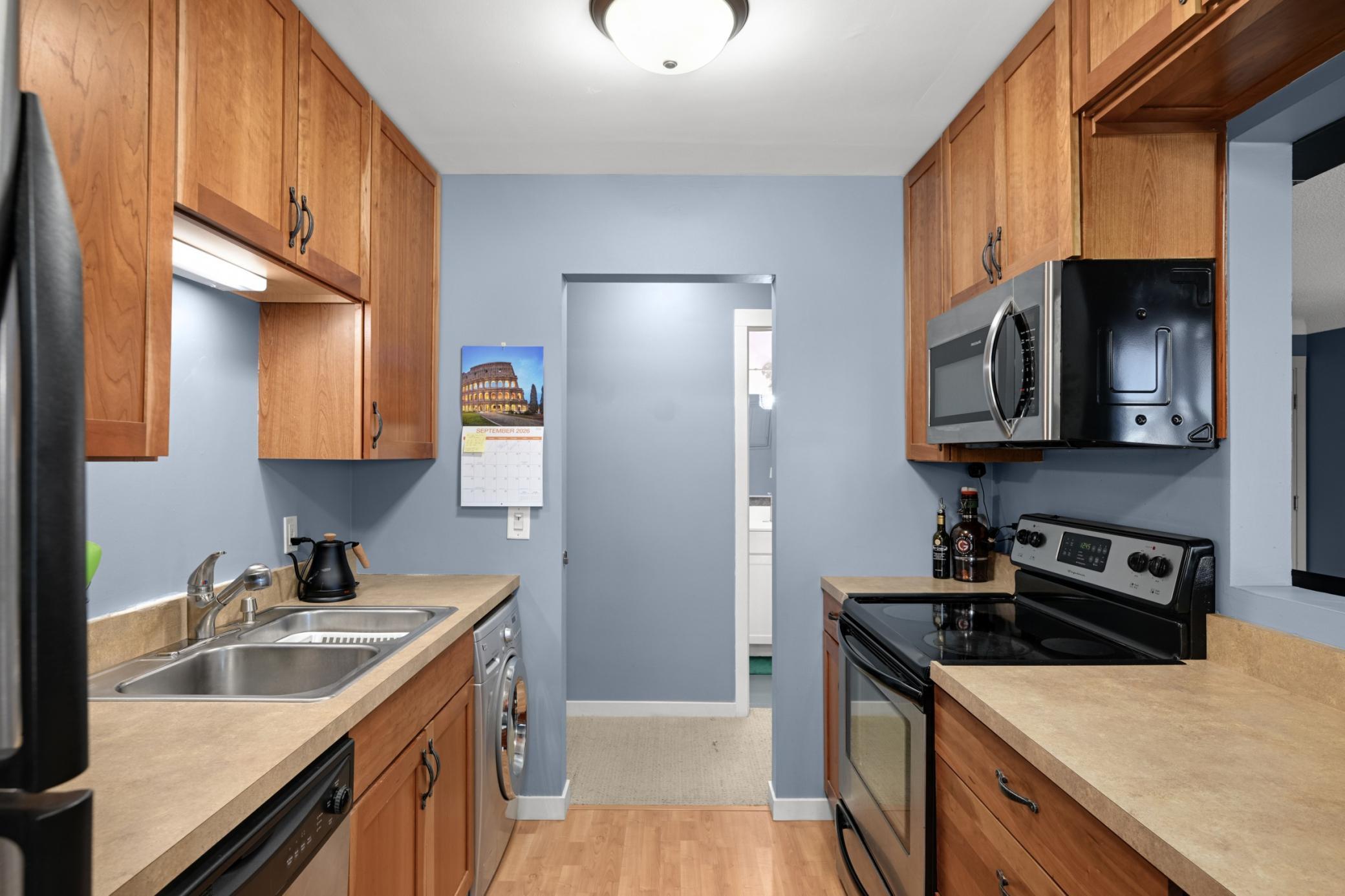 View of Residential at 240 Wentworth Avenue #302, West Saint Paul MN 55118, West Saint Paul (9 of 38) - Mike Wilen | Minnesota Team Real Estate