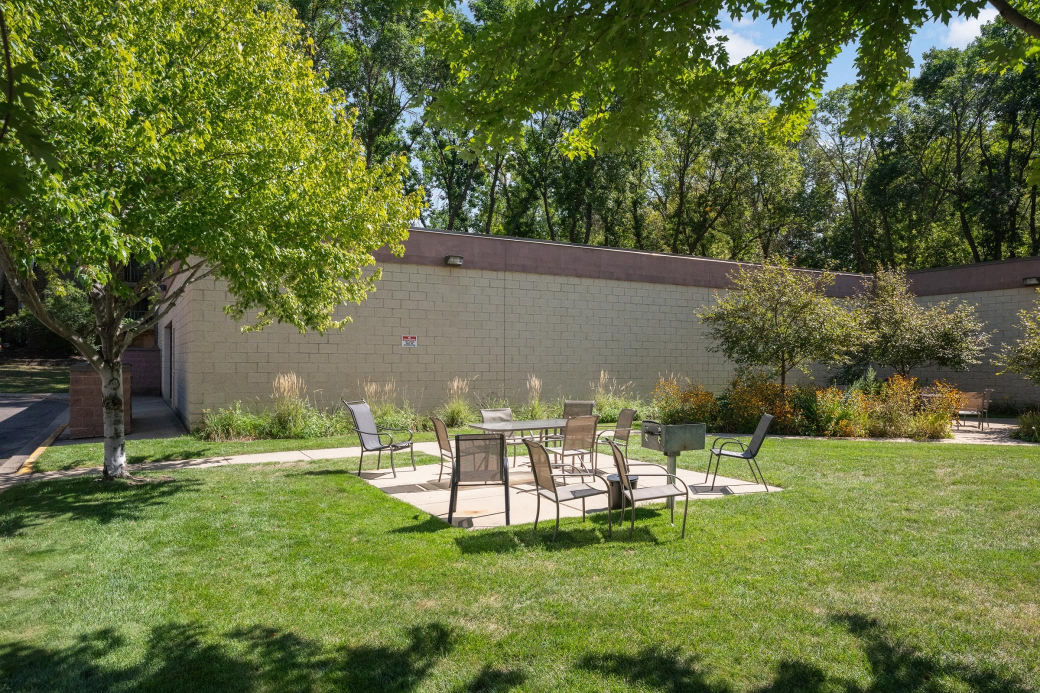 View of Residential at 240 Wentworth Avenue #302, West Saint Paul MN 55118, West Saint Paul (7 of 38) - Mike Wilen | Minnesota Team Real Estate