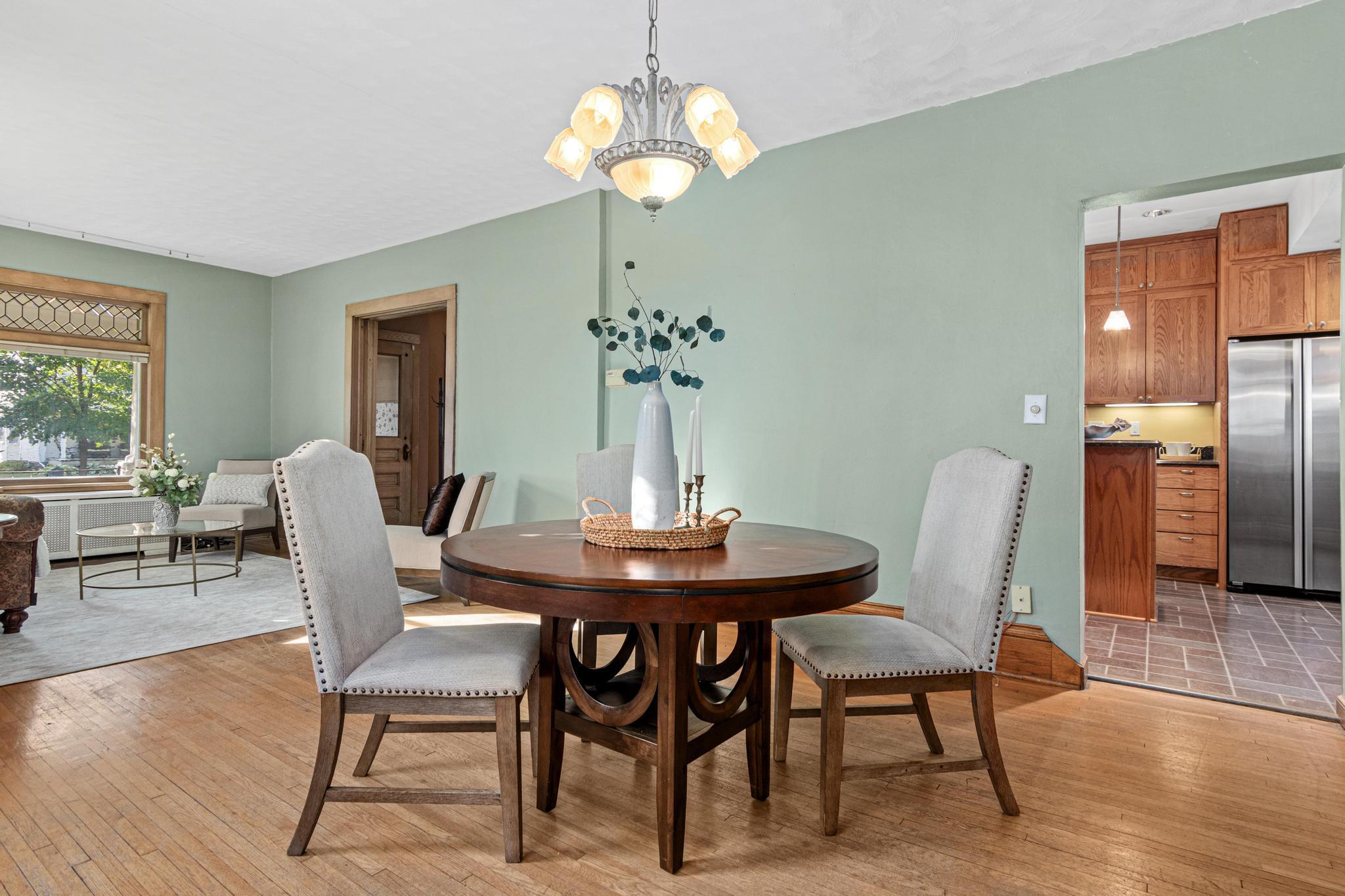 View of Residential at 1603 Laurel Avenue, Saint Paul MN 55104, Saint Paul (8 of 42) - Mike Wilen | Minnesota Team Real Estate