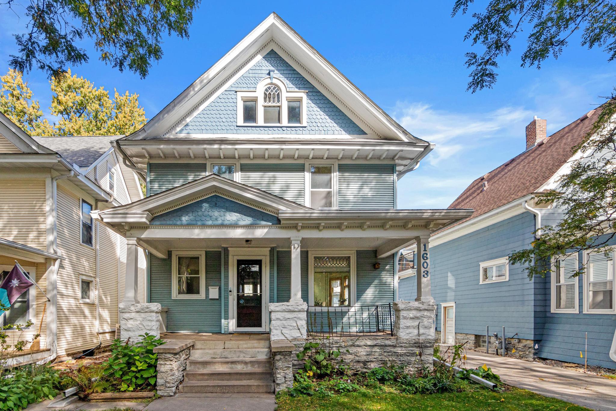 View of Single Family at 1603 Laurel Avenue, Saint Paul - Mike Wilen | Minnesota Team Real Estate