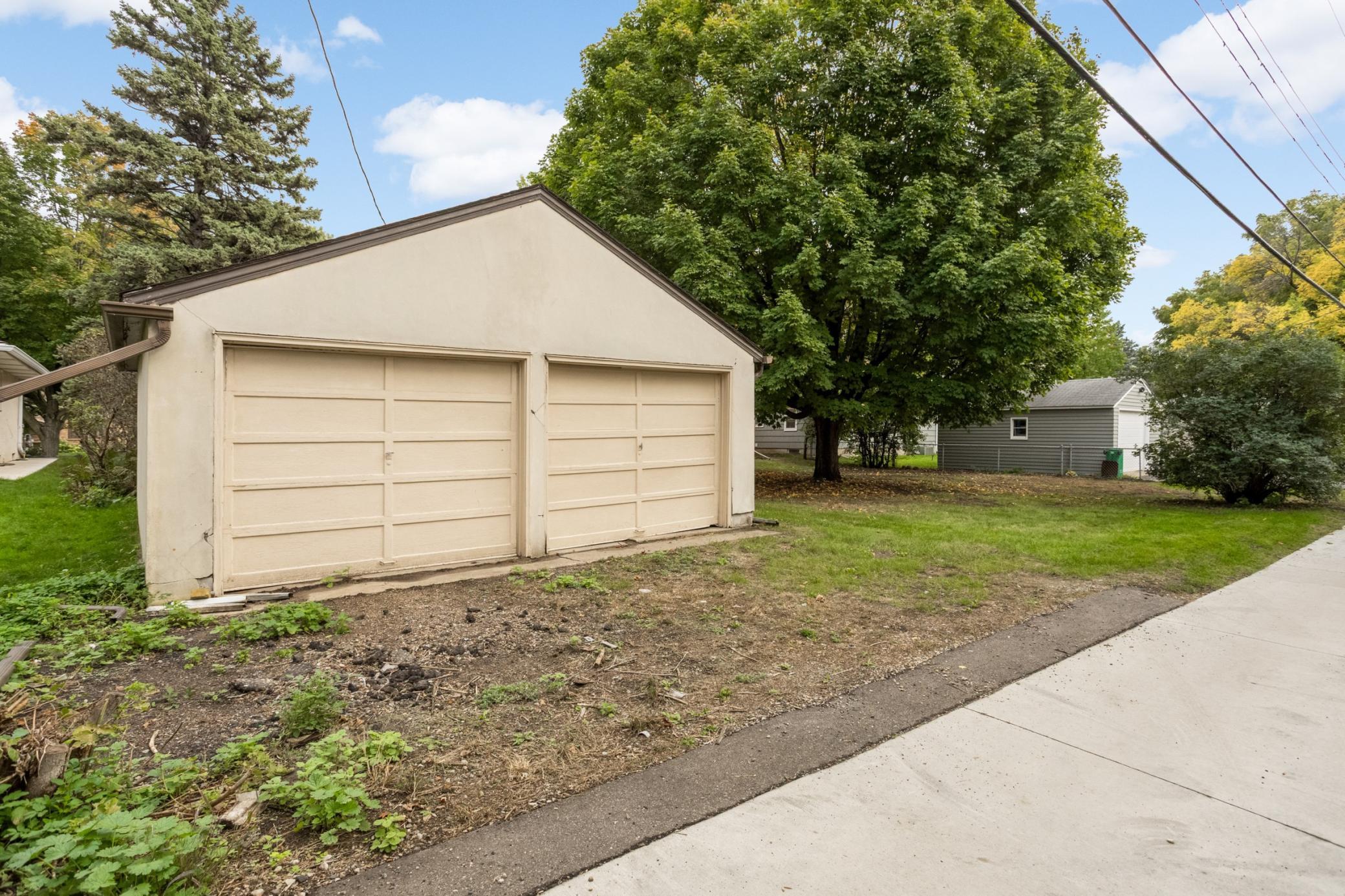 View of Residential at 2622 Salem Avenue, Saint Louis Park MN 55416, Saint Louis Park (28 of 48) - Mike Wilen | Minnesota Team Real Estate