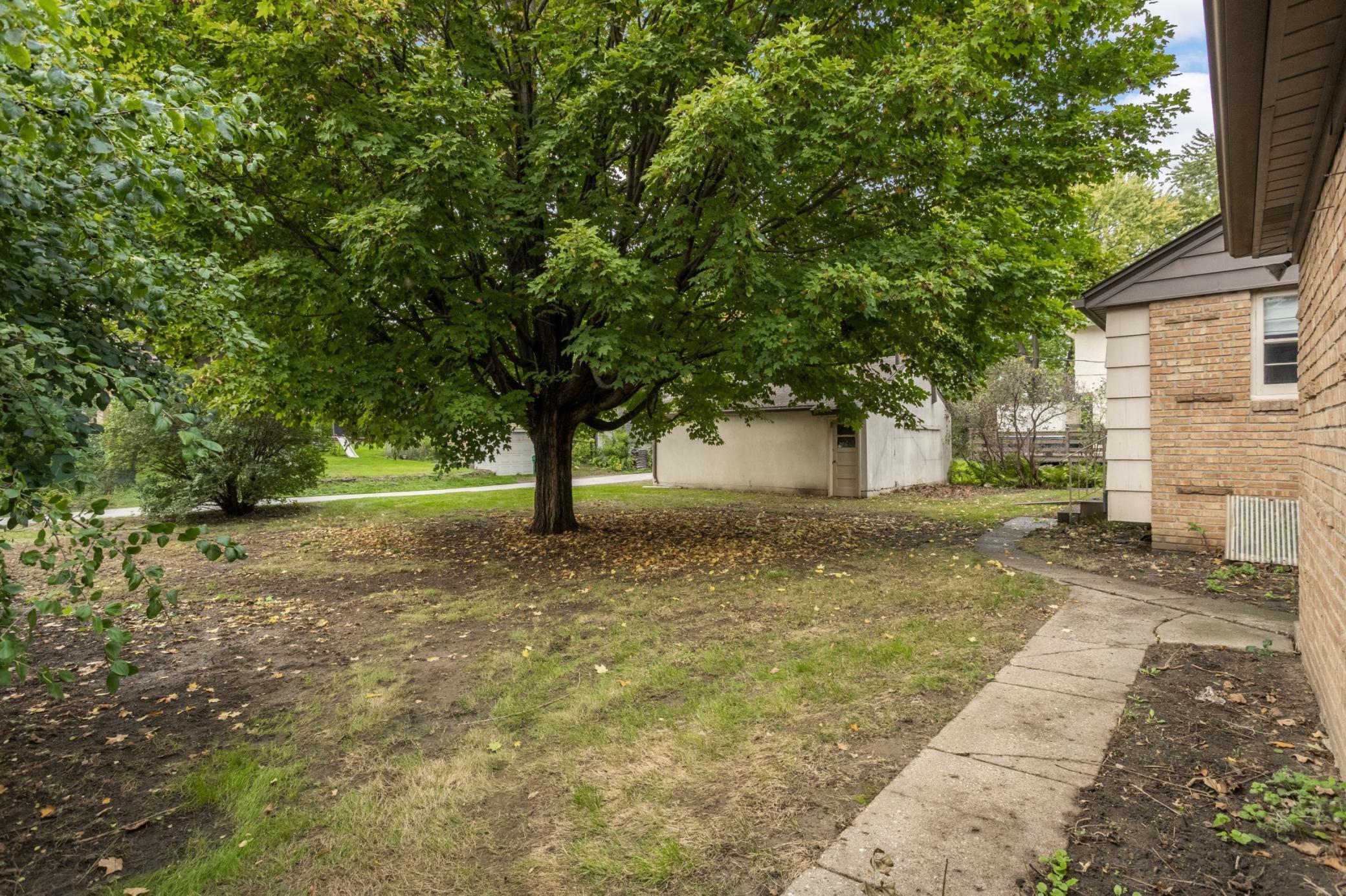 View of Residential at 2622 Salem Avenue, Saint Louis Park MN 55416, Saint Louis Park (26 of 48) - Mike Wilen | Minnesota Team Real Estate