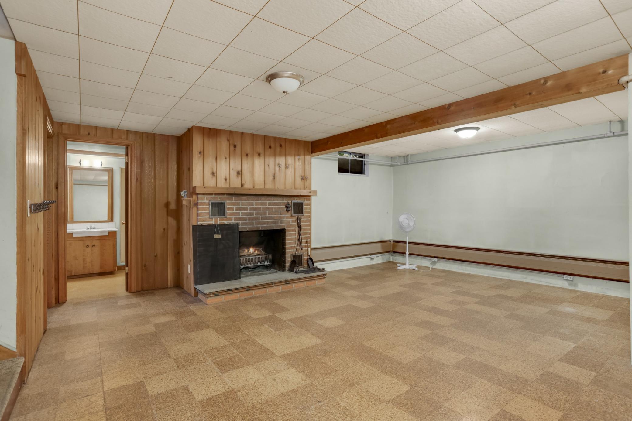 View of Residential at 2622 Salem Avenue, Saint Louis Park MN 55416, Saint Louis Park (21 of 48) - Mike Wilen | Minnesota Team Real Estate