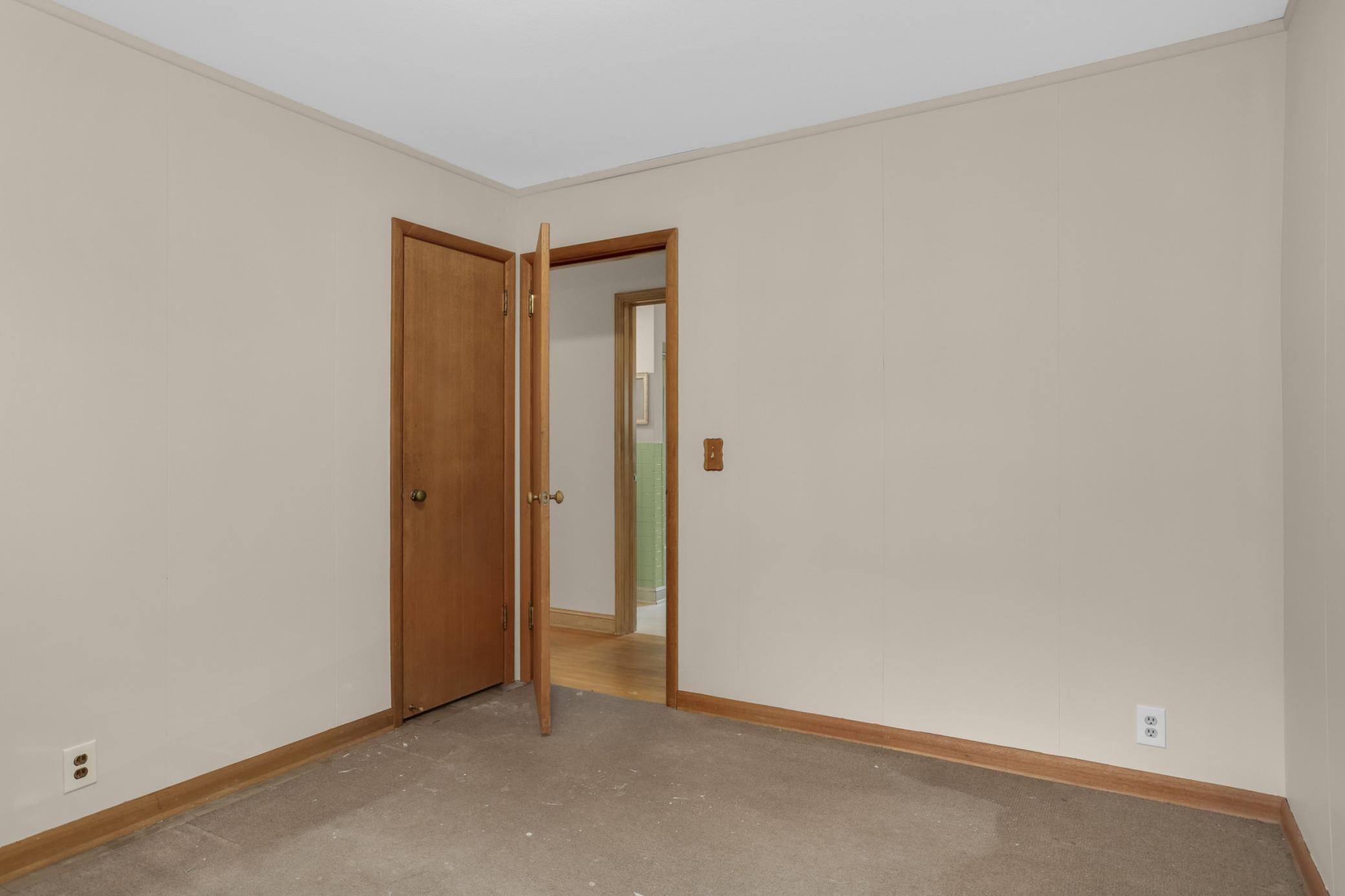 View of Residential at 2622 Salem Avenue, Saint Louis Park MN 55416, Saint Louis Park (18 of 48) - Mike Wilen | Minnesota Team Real Estate