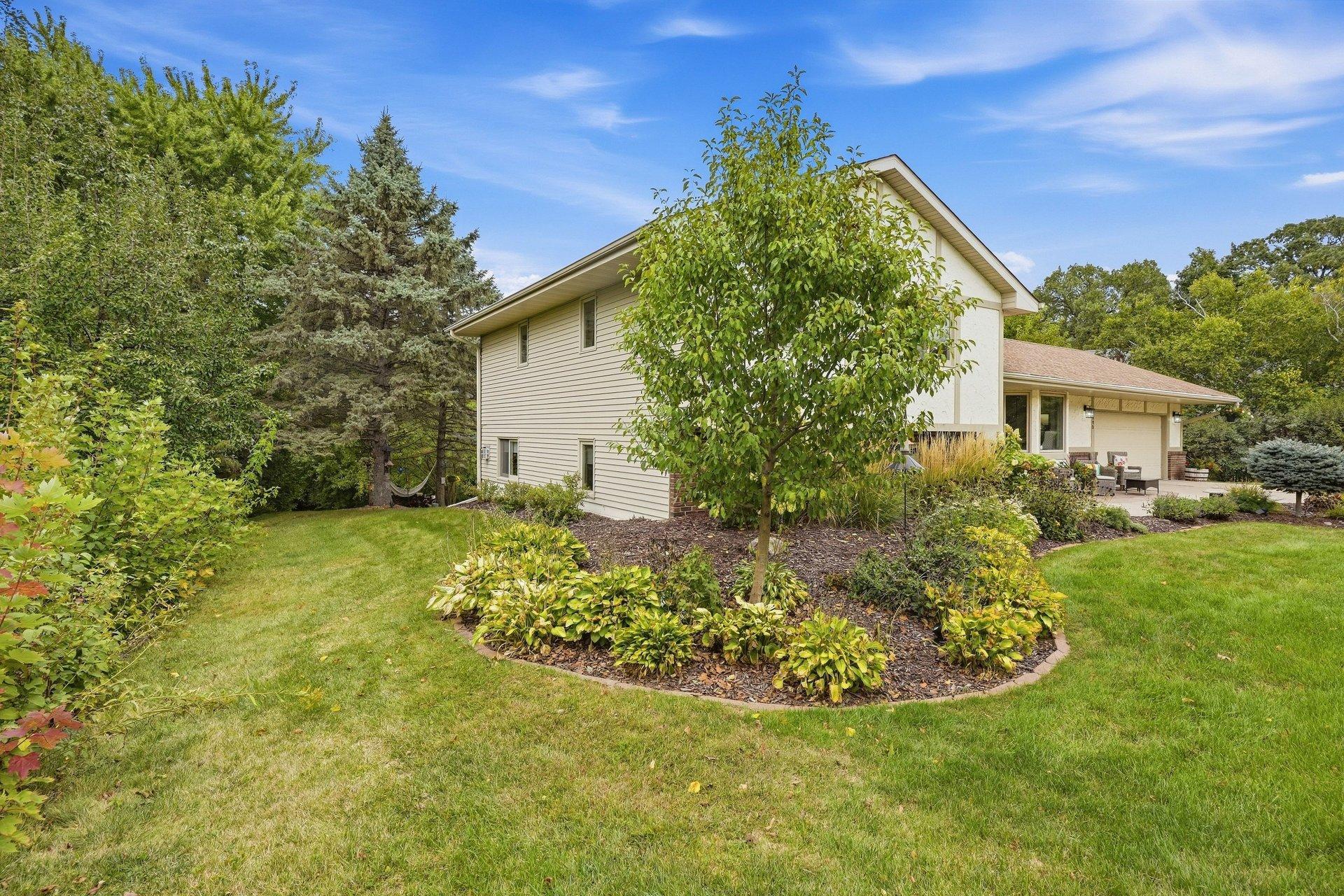 View of Residential at 2080 Kelzer Pond Drive, Victoria MN 55386, Victoria (27 of 33) - Mike Wilen | Minnesota Team Real Estate