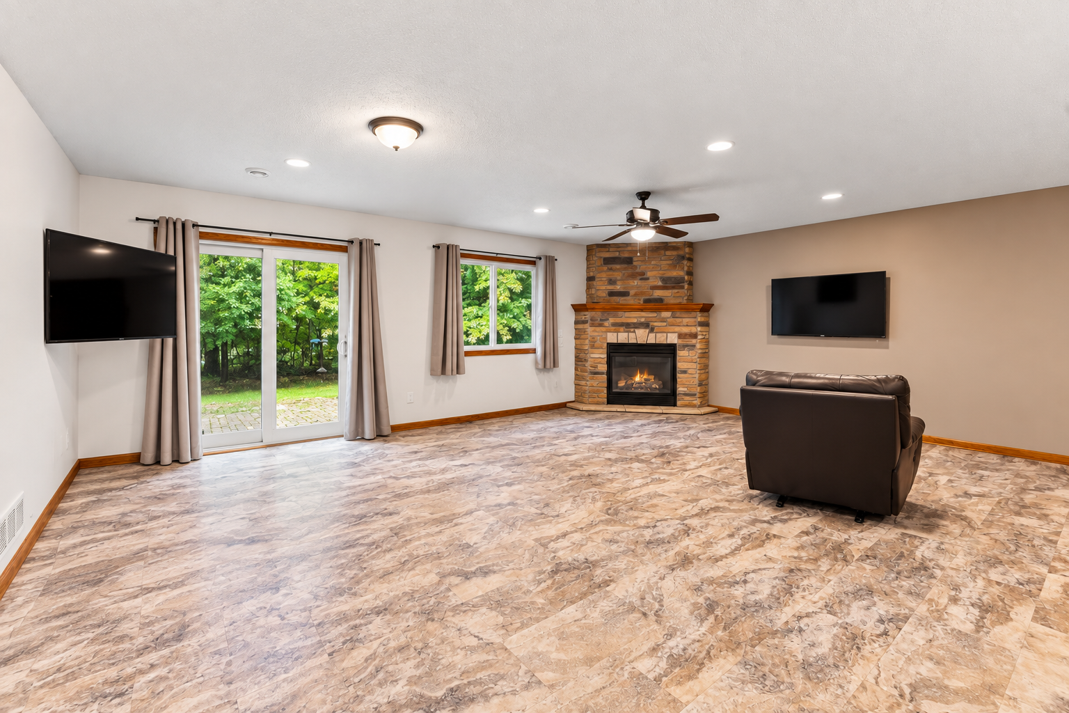 View of Residential at 22048 Elston Avenue, Forest Lake MN 55025, Forest Lake (19 of 35) - Mike Wilen | Minnesota Team Real Estate