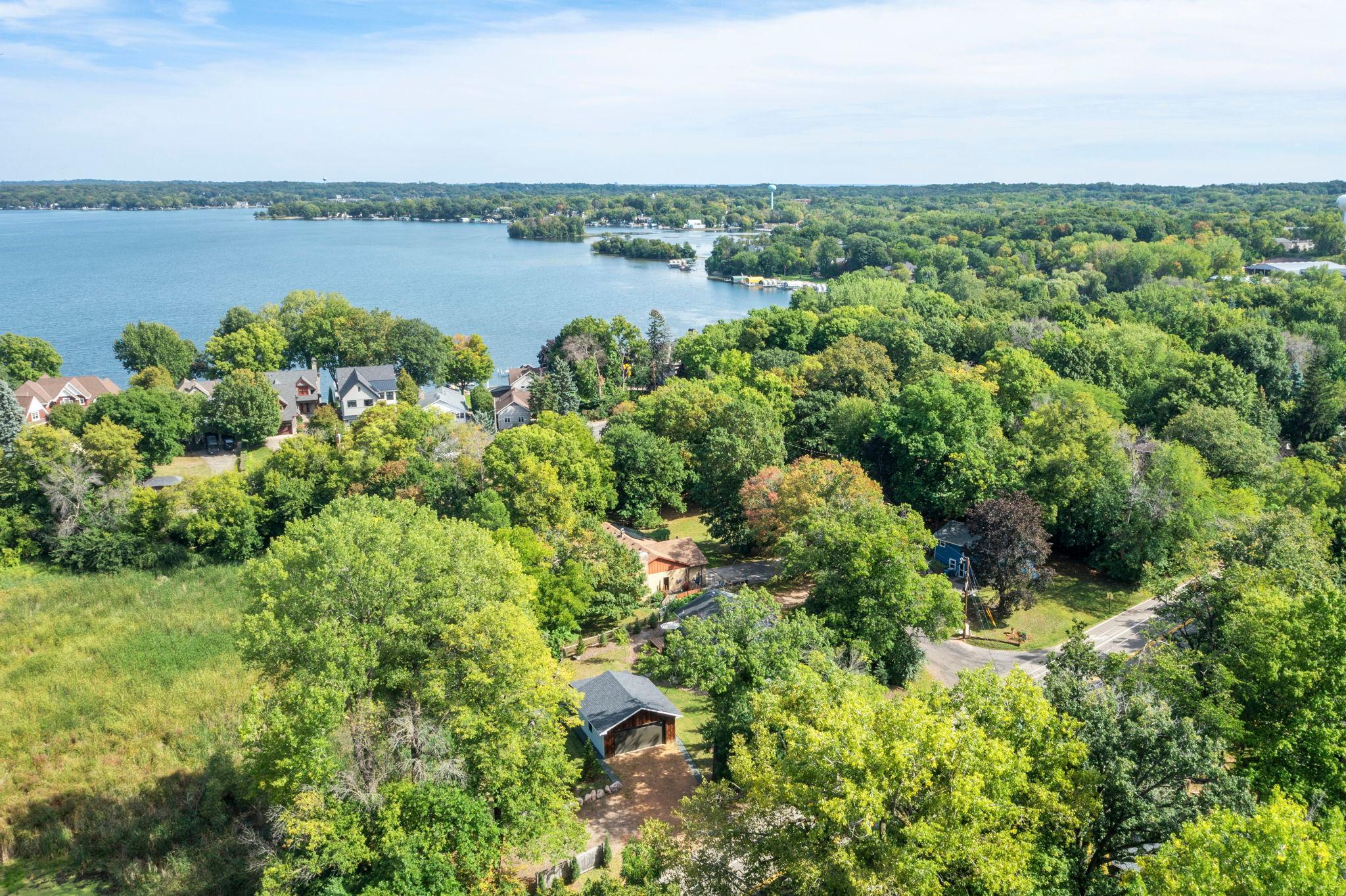 View of Residential at 10 Woodlawn Avenue, Excelsior MN 55331, Excelsior (47 of 49) - Mike Wilen | Minnesota Team Real Estate