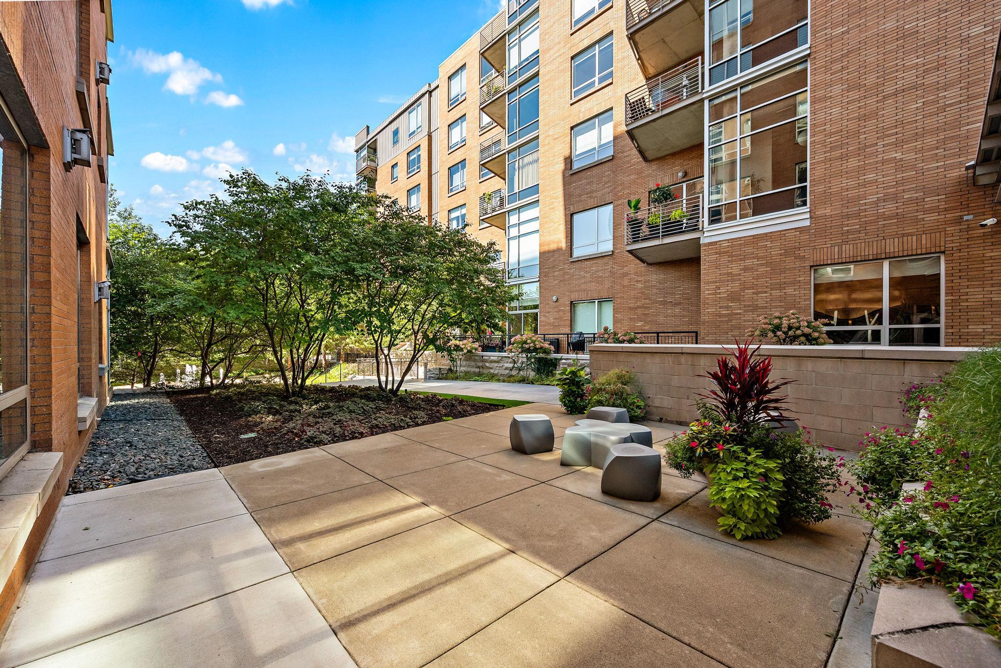 View of Residential at 100 2nd Street #A540, Minneapolis MN 55413, Minneapolis (31 of 40) - Mike Wilen | Minnesota Team Real Estate