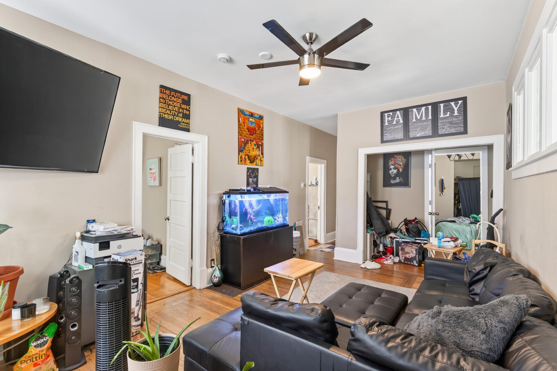 View of Residential Income at 2024 Harriet Avenue, Minneapolis MN 55405, Minneapolis (13 of 23) - Mike Wilen | Minnesota Team Real Estate