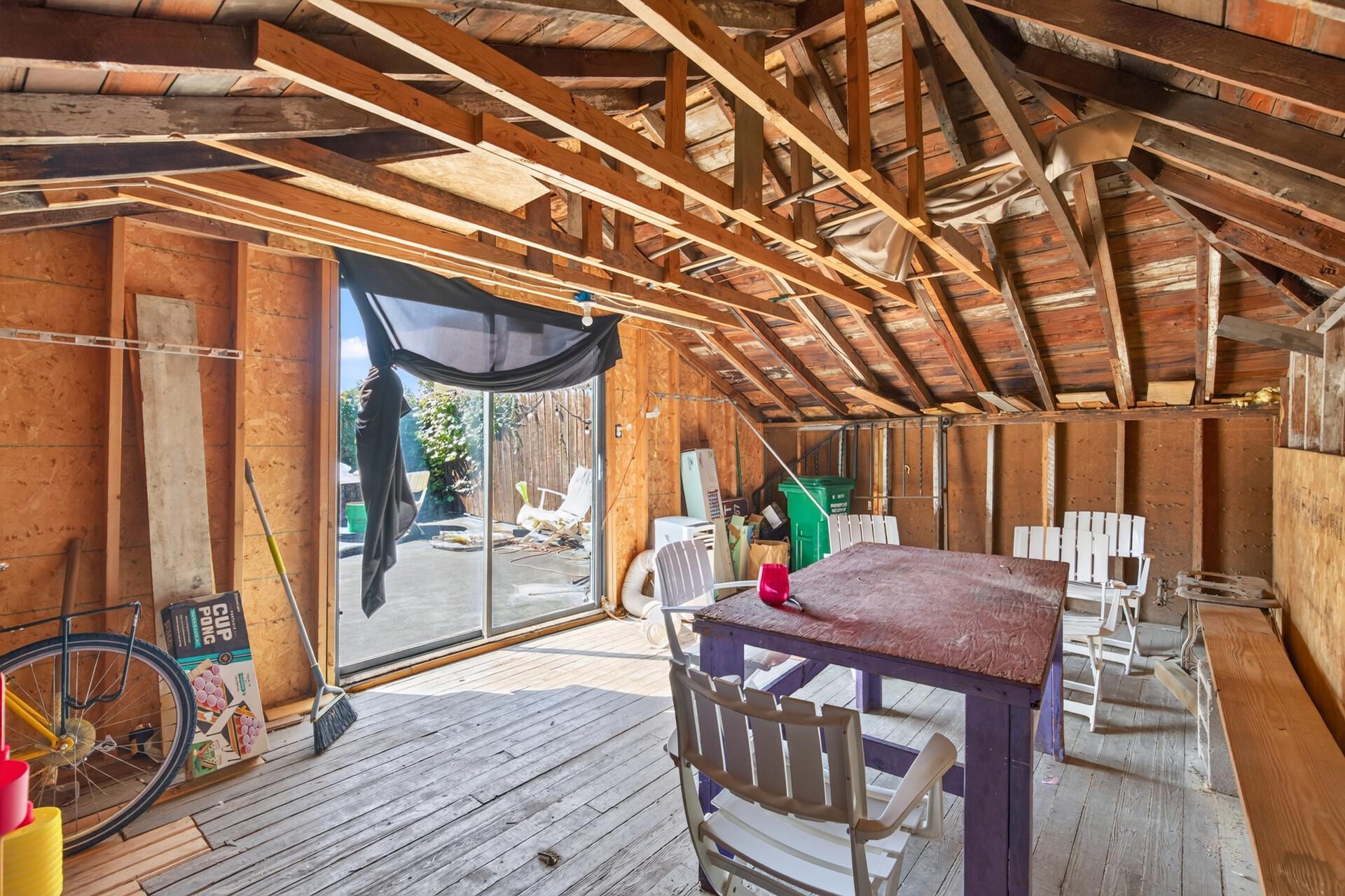 View of Residential Income at 2024 Harriet Avenue, Minneapolis MN 55405, Minneapolis (19 of 23) - Mike Wilen | Minnesota Team Real Estate