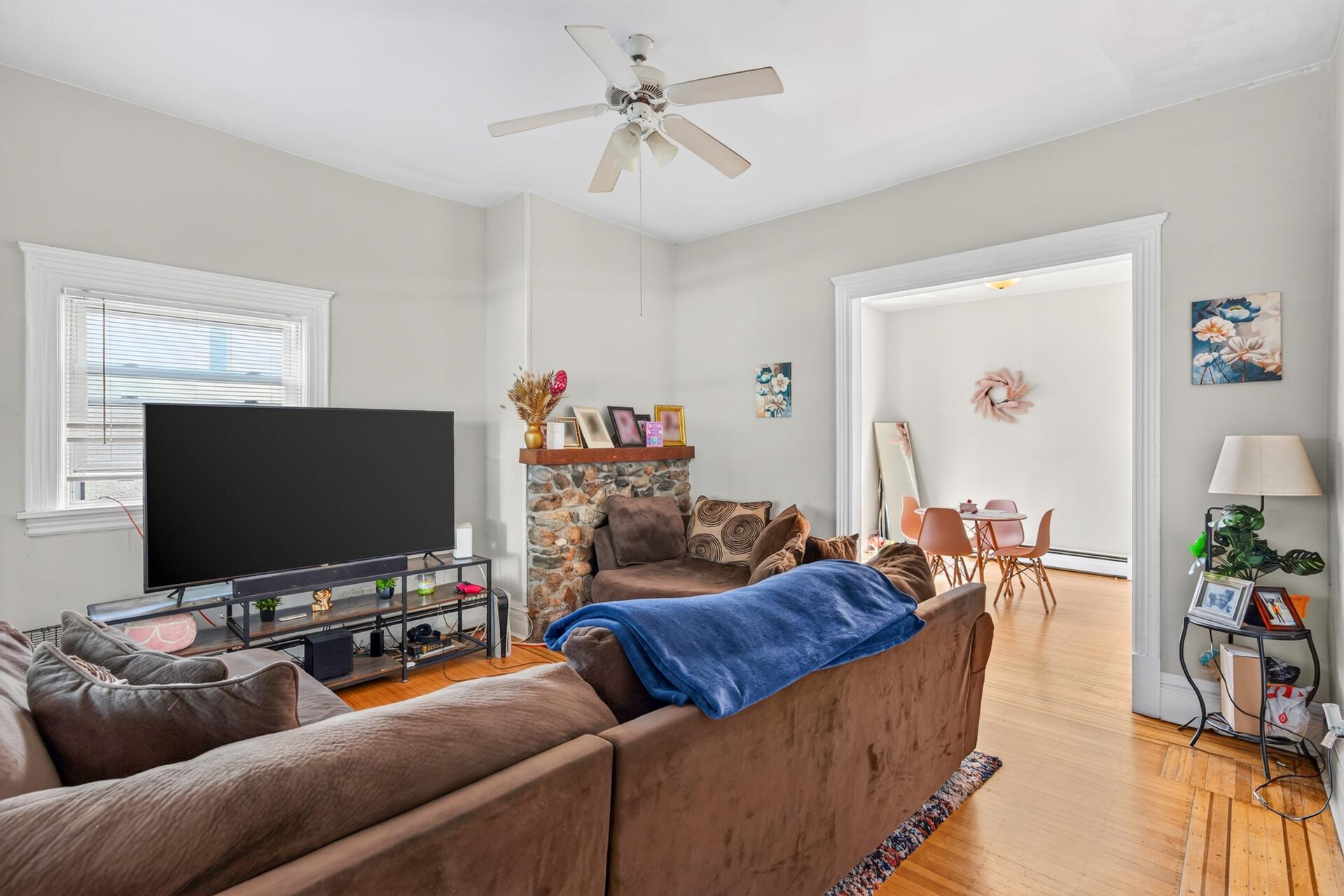 View of Residential Income at 2024 Harriet Avenue, Minneapolis MN 55405, Minneapolis (7 of 23) - Mike Wilen | Minnesota Team Real Estate
