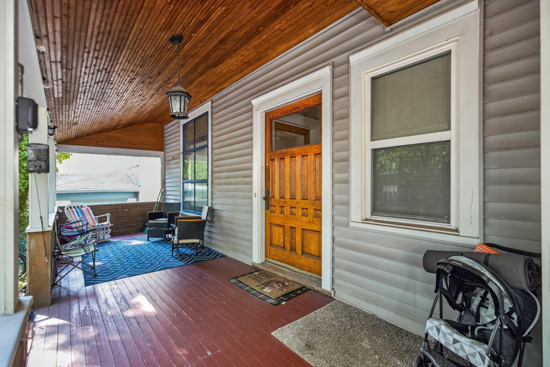 View of Residential Income at 2024 Harriet Avenue, Minneapolis MN 55405, Minneapolis (3 of 23) - Mike Wilen | Minnesota Team Real Estate