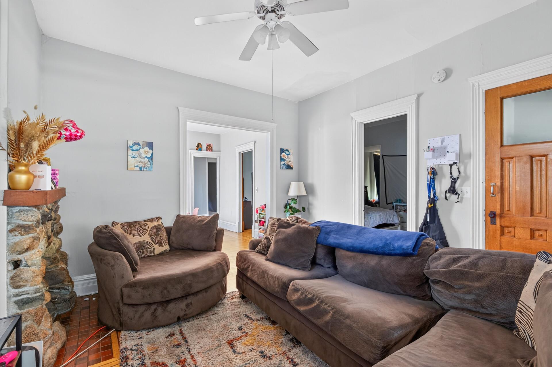 View of Residential Income at 2024 Harriet Avenue, Minneapolis MN 55405, Minneapolis (8 of 23) - Mike Wilen | Minnesota Team Real Estate