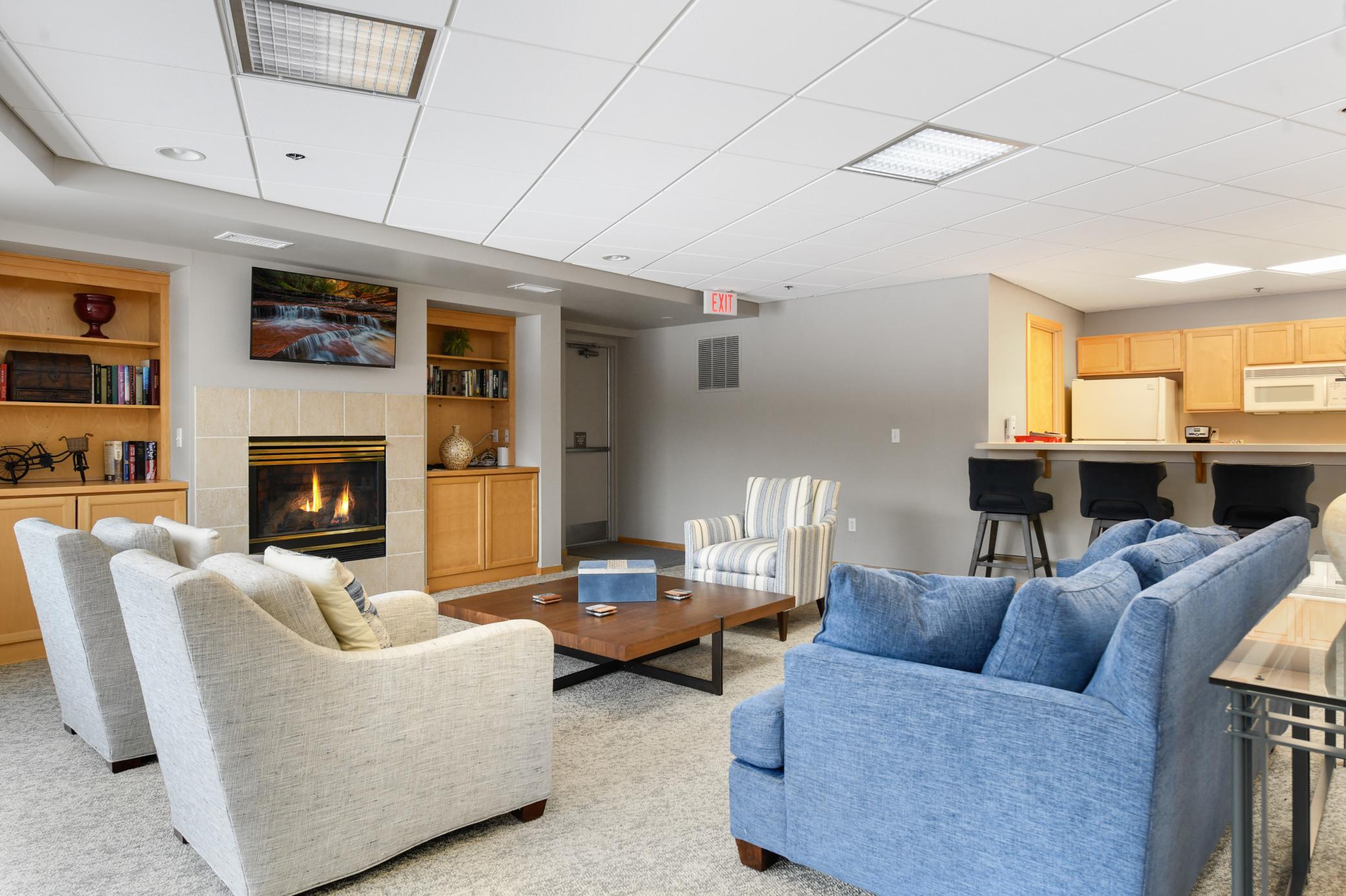 View of Residential at 5555 Dewey Hill Road #202, Edina MN 55439, Edina (27 of 34) - Mike Wilen | Minnesota Team Real Estate