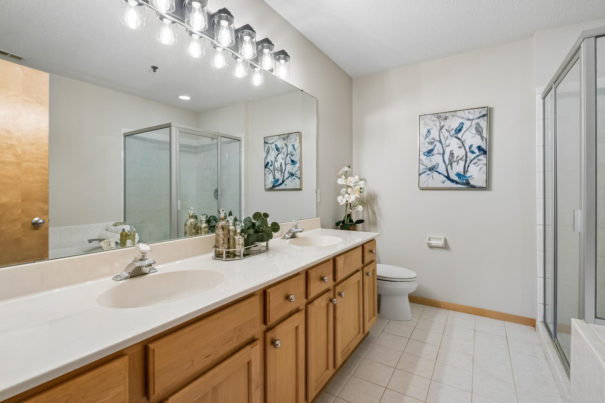 View of Residential at 5555 Dewey Hill Road #202, Edina MN 55439, Edina (16 of 34) - Mike Wilen | Minnesota Team Real Estate