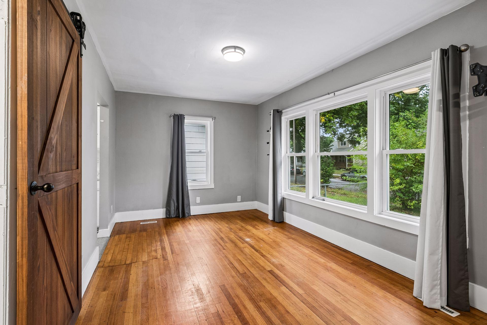 View of Residential at 4515 Aldrich Avenue, Minneapolis MN 55412, Minneapolis (5 of 25) - Mike Wilen | Minnesota Team Real Estate