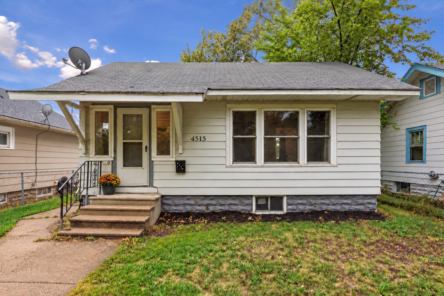 View of Single Family at 4515 Aldrich Avenue, Minneapolis - Mike Wilen | Minnesota Team Real Estate