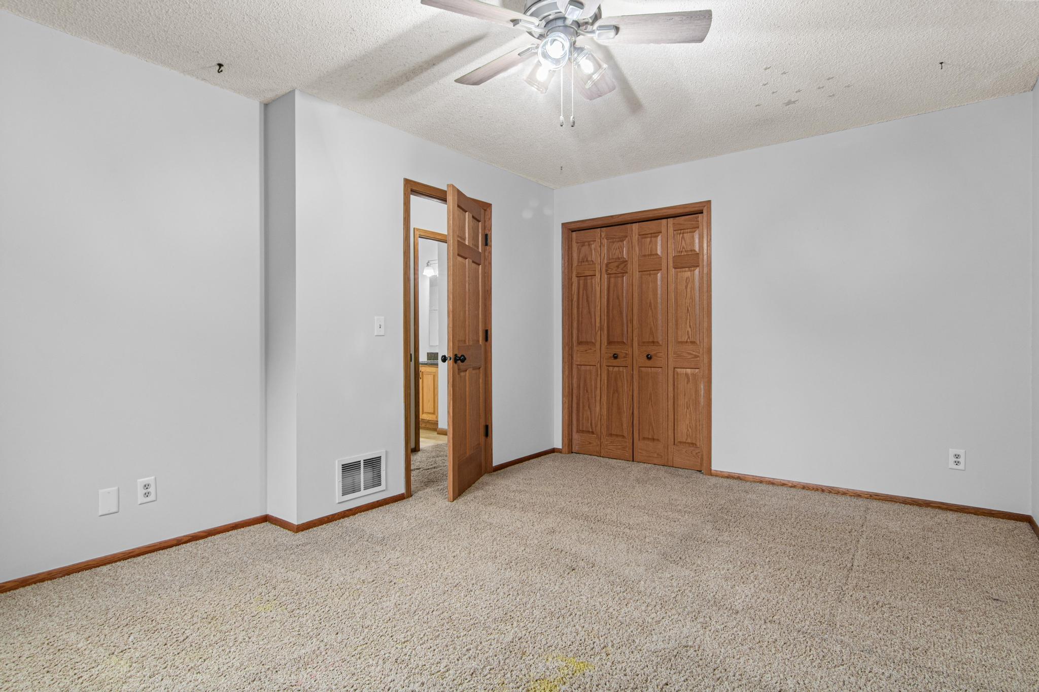 View of Residential at 13008 Penn Avenue, Burnsville MN 55337, Burnsville (20 of 31) - Mike Wilen | Minnesota Team Real Estate