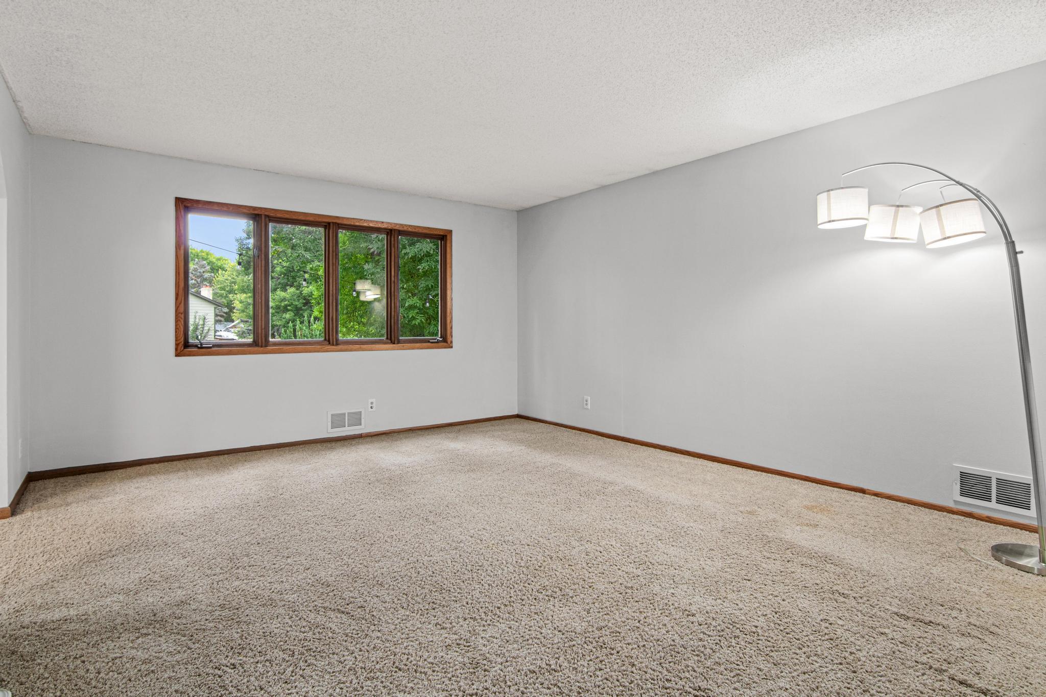 View of Residential at 13008 Penn Avenue, Burnsville MN 55337, Burnsville (17 of 31) - Mike Wilen | Minnesota Team Real Estate