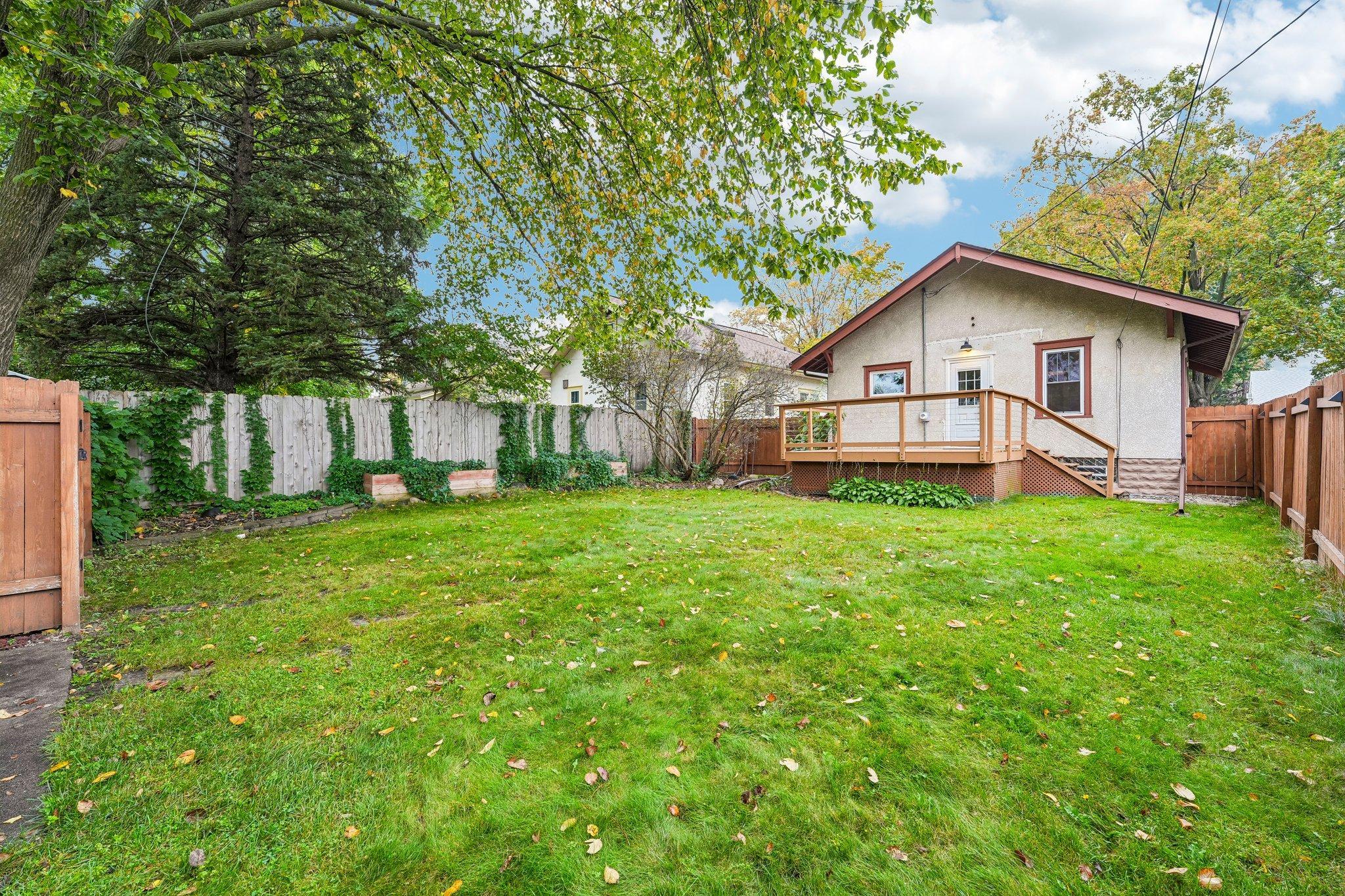 View of Residential at 2315 Cleveland Street, Minneapolis MN 55418, Minneapolis (33 of 40) - Mike Wilen | Minnesota Team Real Estate