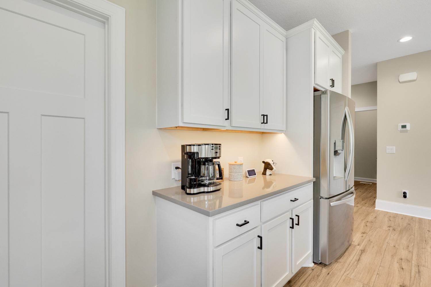 View of Residential at 17972 Gresford Lane, Lakeville MN 55044, Lakeville (11 of 30) - Mike Wilen | Minnesota Team Real Estate