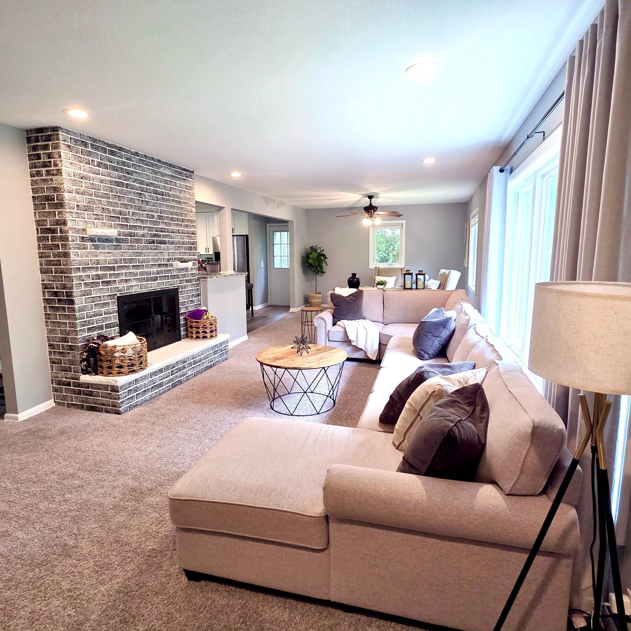 View of Residential at 14104 Knollway Drive, Minnetonka MN 55305, Minnetonka (6 of 21) - Mike Wilen | Minnesota Team Real Estate