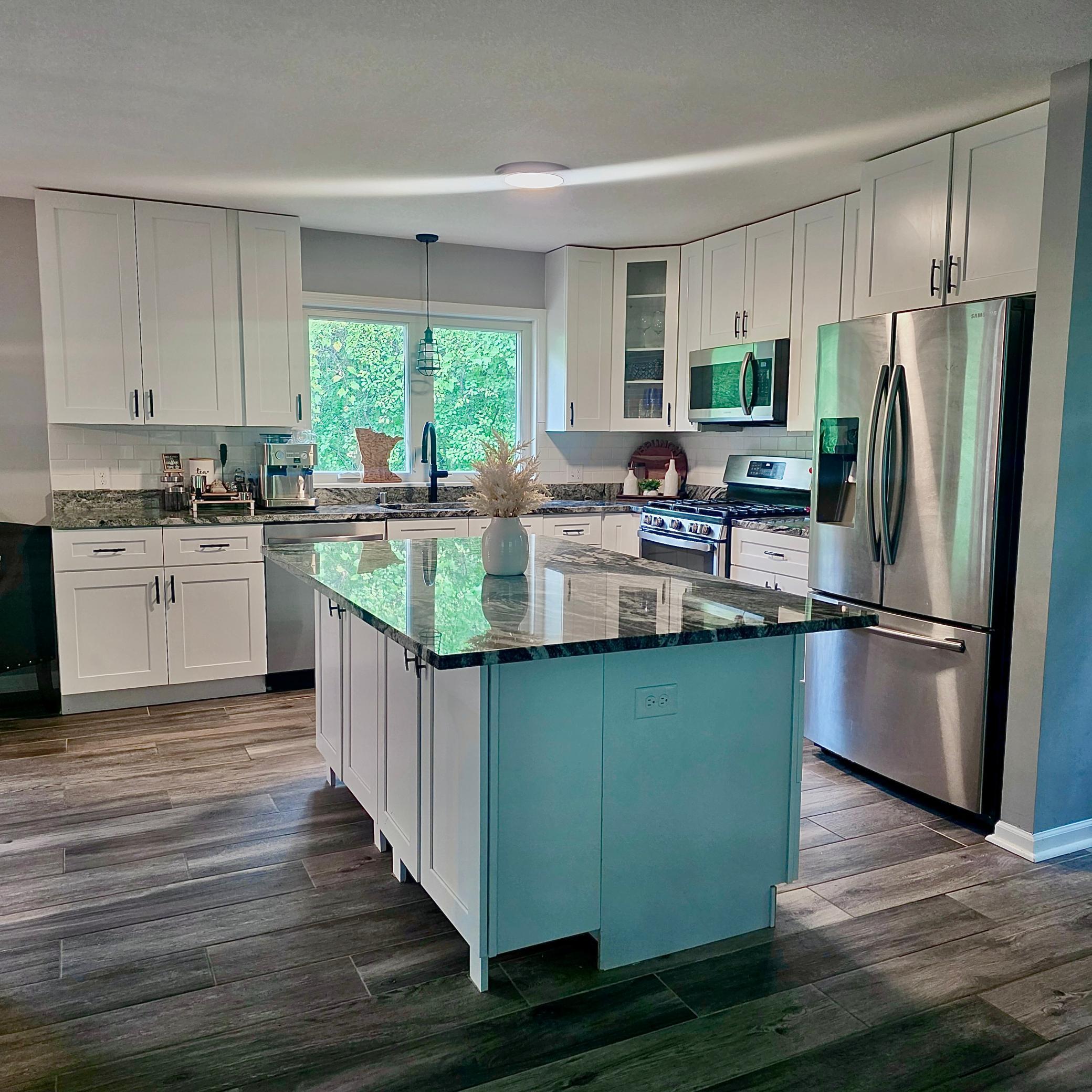 View of Residential at 14104 Knollway Drive, Minnetonka MN 55305, Minnetonka (3 of 21) - Mike Wilen | Minnesota Team Real Estate