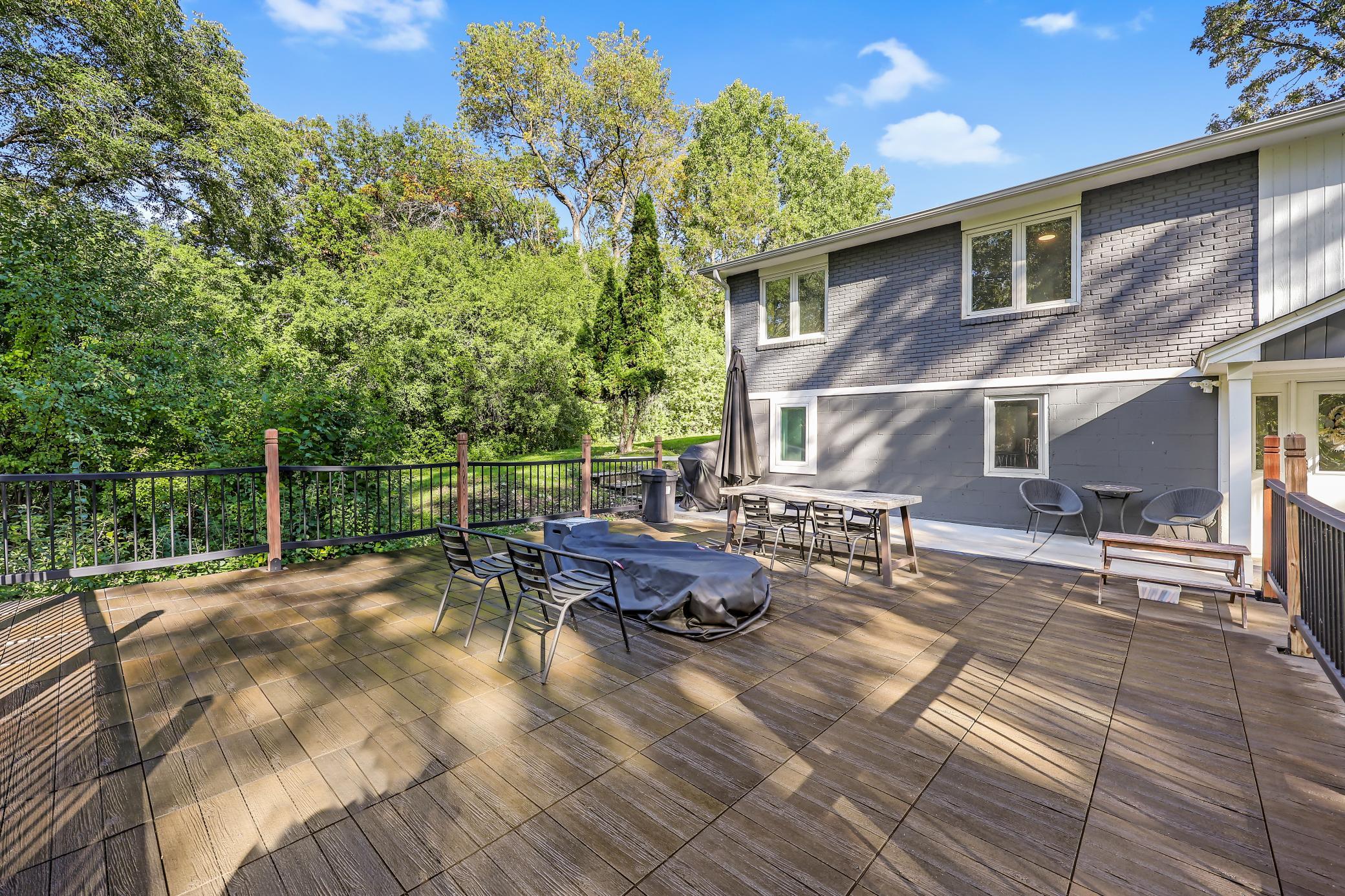 View of Residential at 14104 Knollway Drive, Minnetonka MN 55305, Minnetonka (54 of 68) - Mike Wilen | Minnesota Team Real Estate