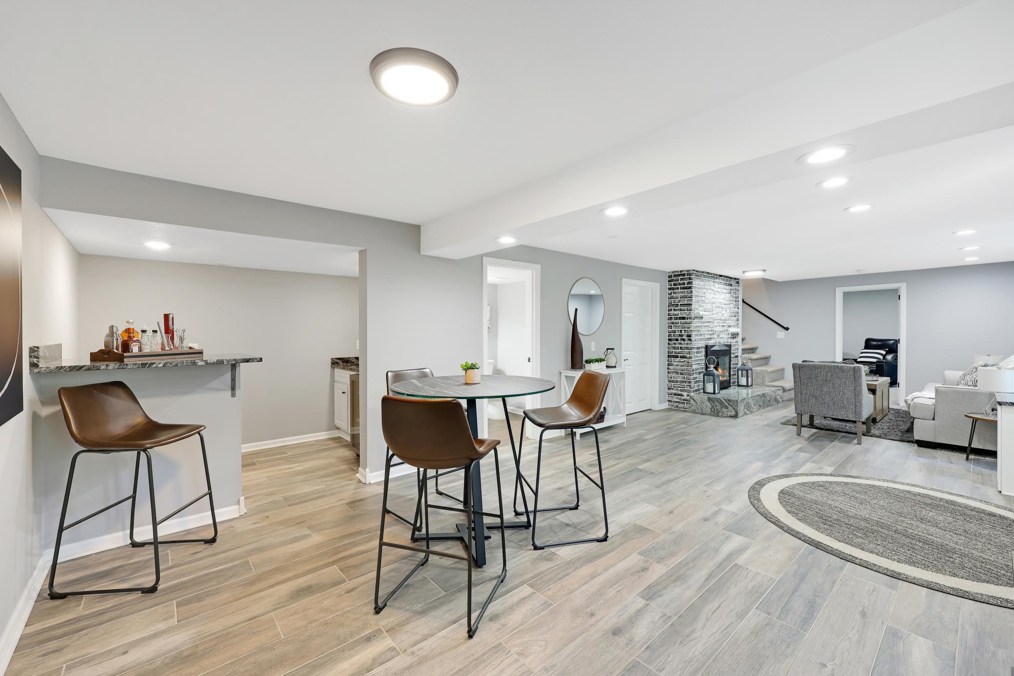 View of Residential at 14104 Knollway Drive, Minnetonka MN 55305, Minnetonka (37 of 68) - Mike Wilen | Minnesota Team Real Estate