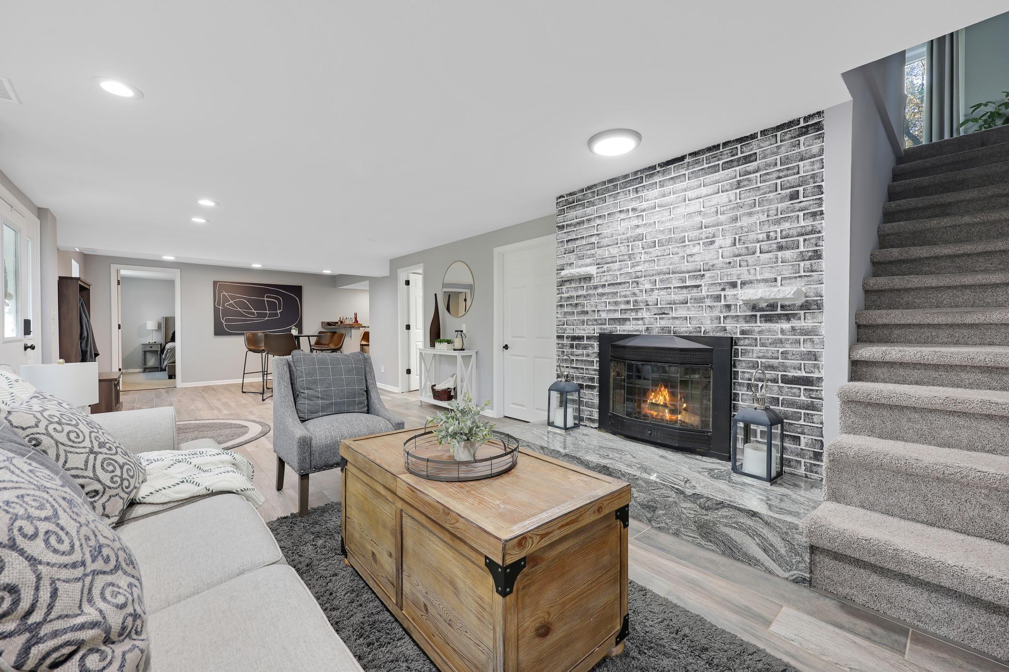 View of Residential at 14104 Knollway Drive, Minnetonka MN 55305, Minnetonka (29 of 68) - Mike Wilen | Minnesota Team Real Estate